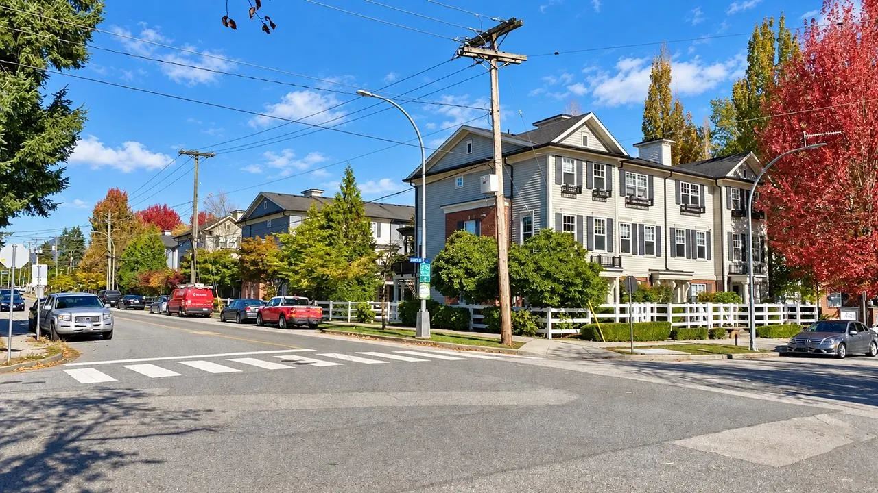 2495 Davies Avenue #43