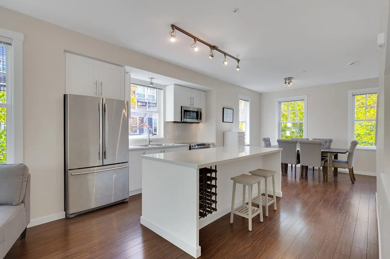 2495 Davies Avenue #43