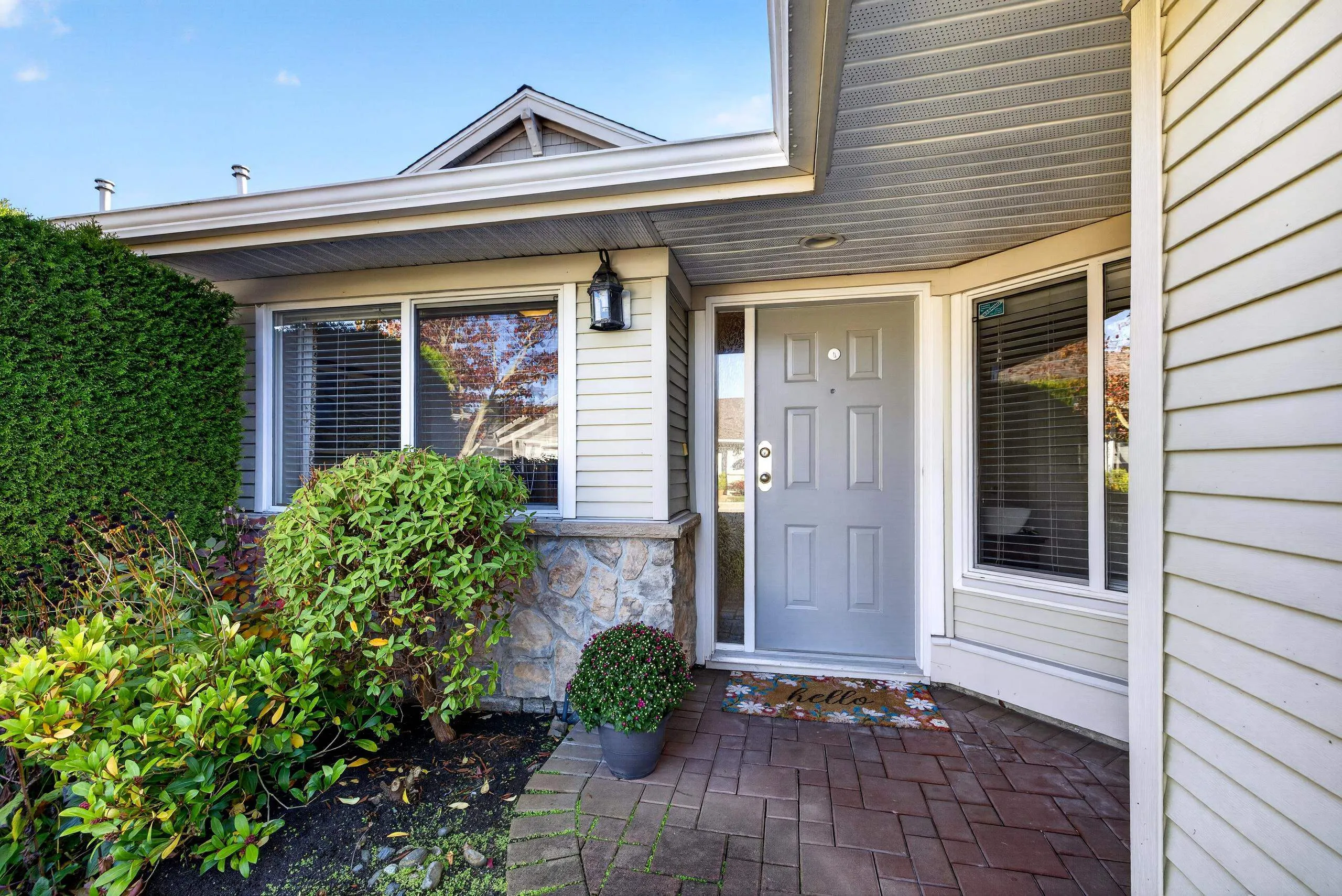 17516 4 Avenue #23