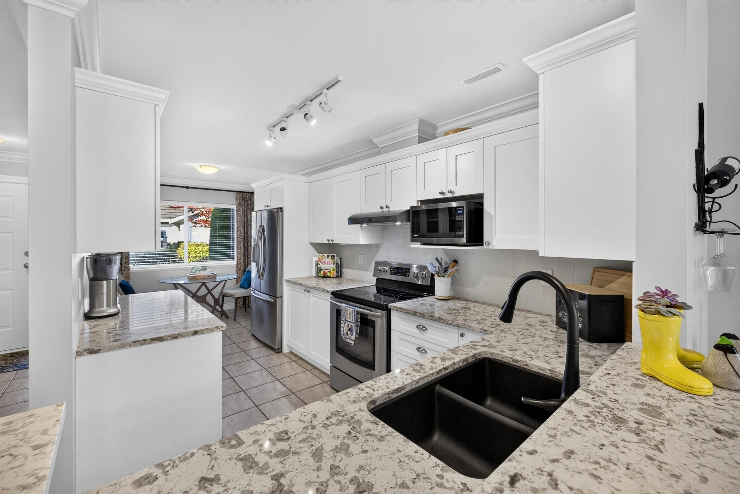 17516 4 Avenue #23