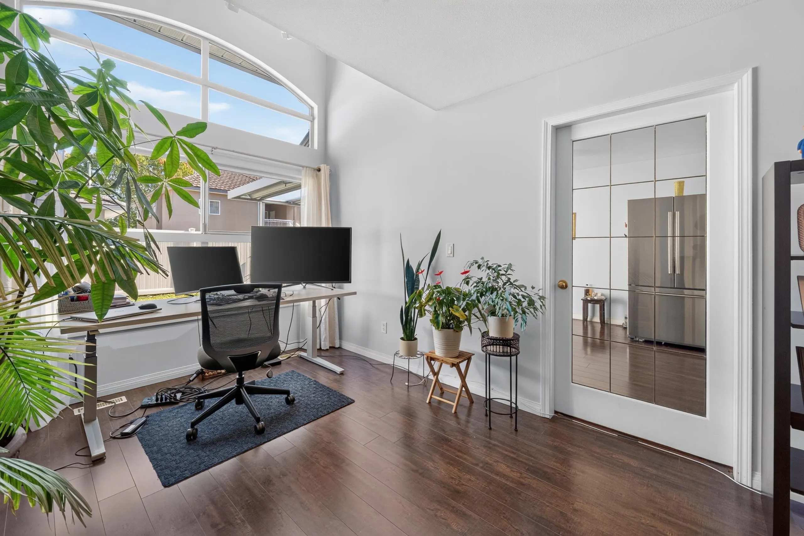 7250 122 Street #15