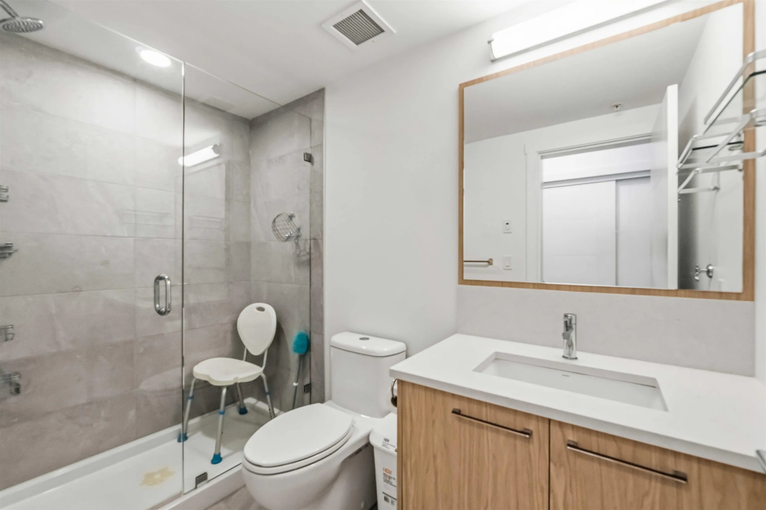 3182 Gladwin Road #203
