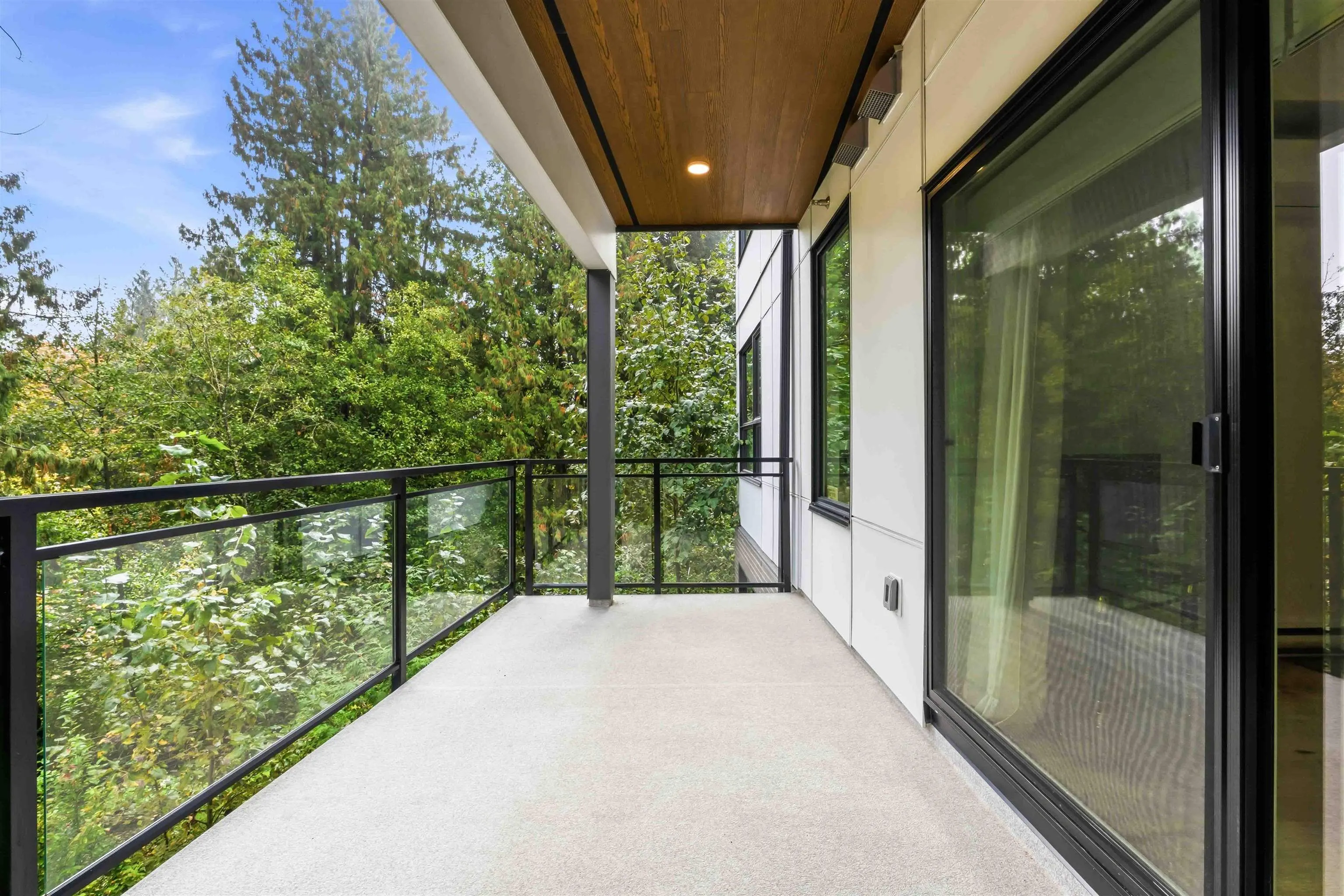 3182 Gladwin Road #203