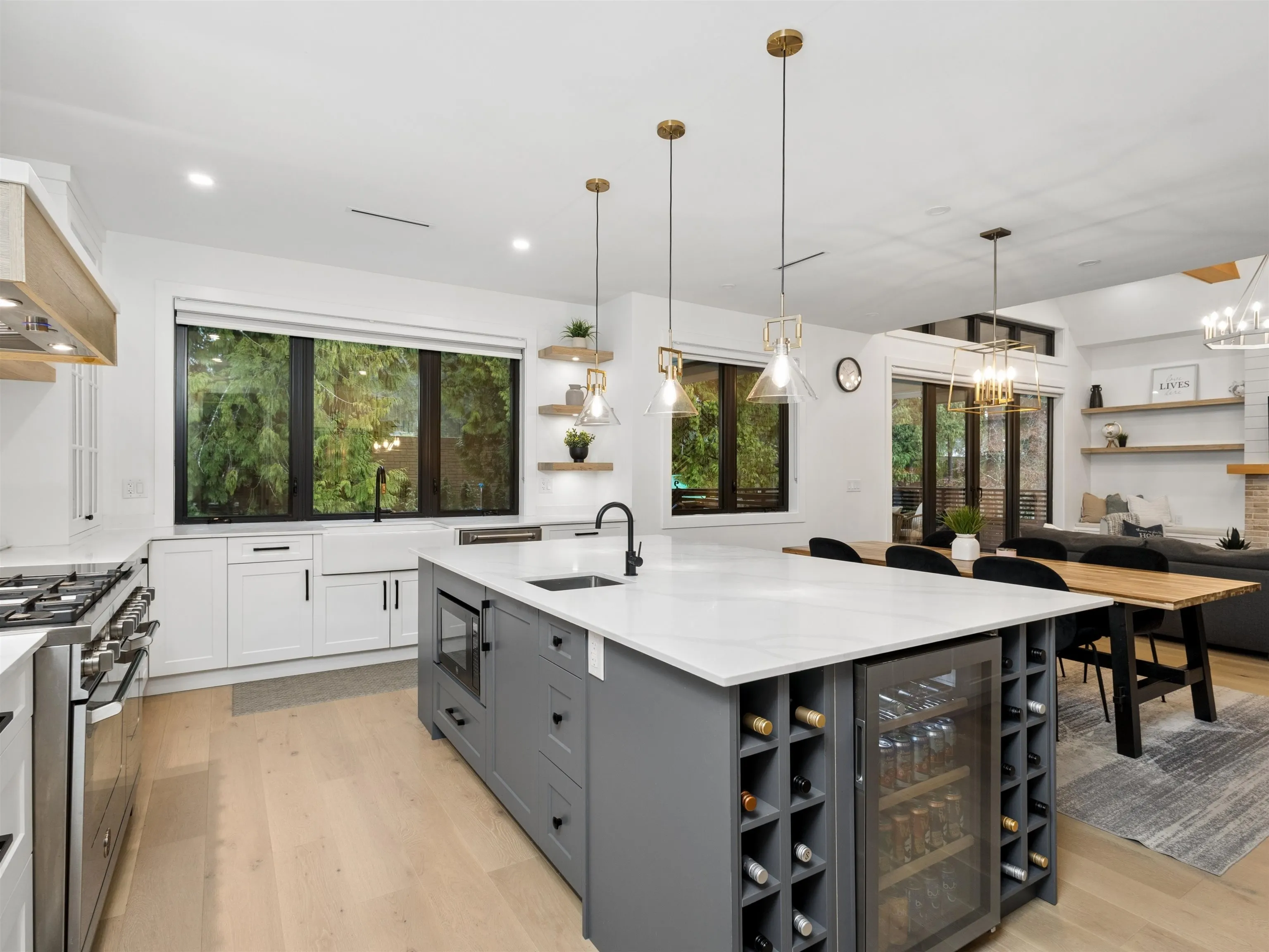 1260 Plateau Drive