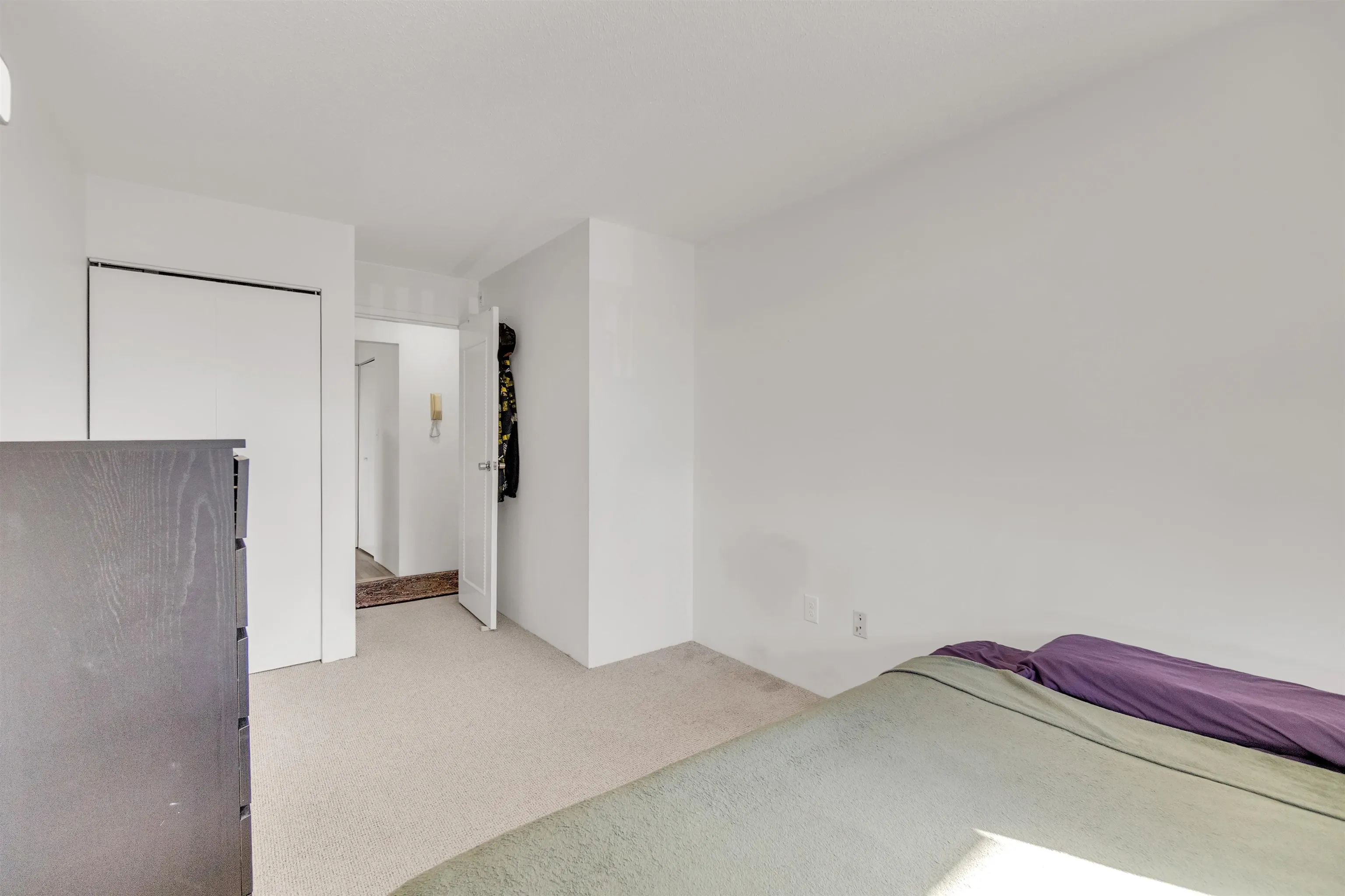 1610 Chesterfield Avenue #205