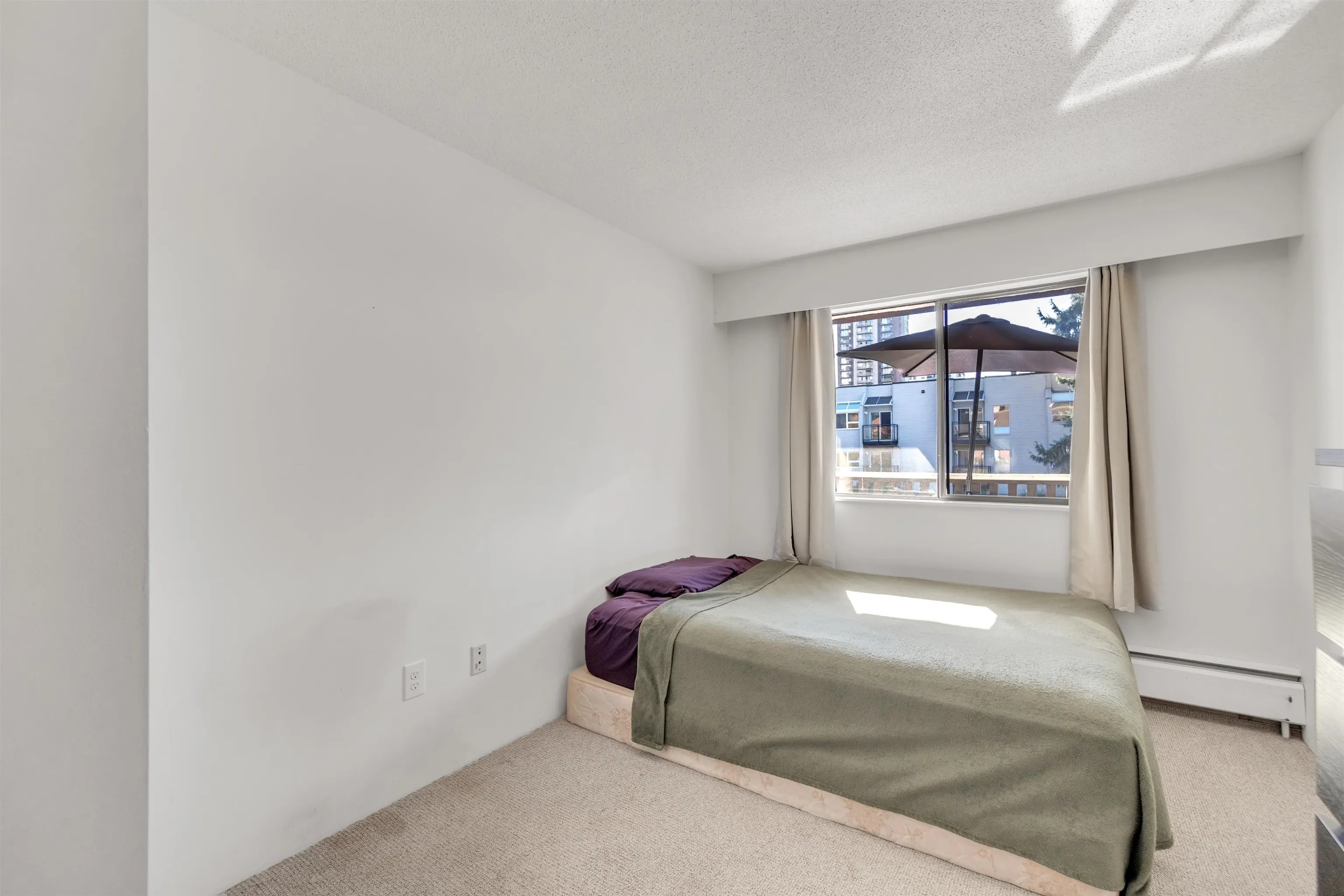 1610 Chesterfield Avenue #205