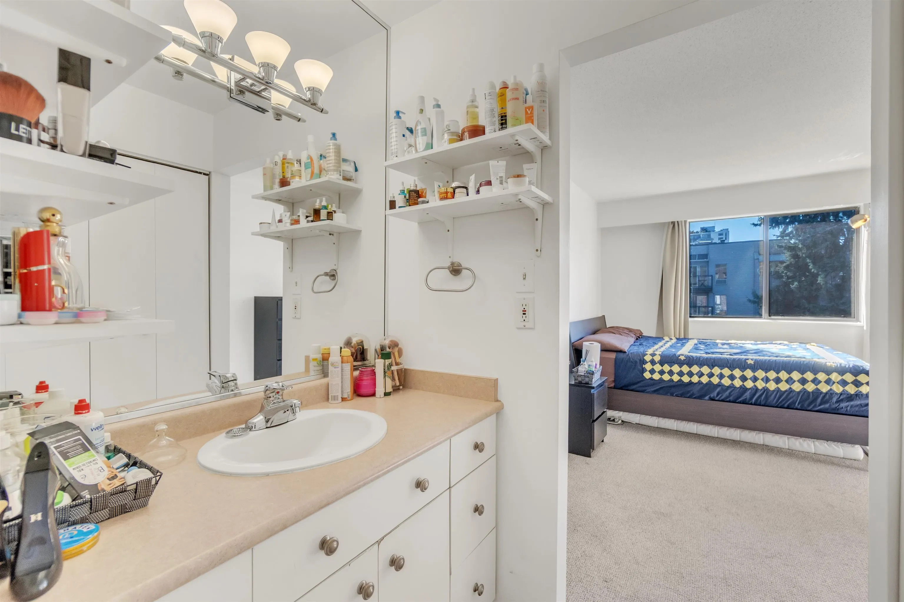 1610 Chesterfield Avenue #205