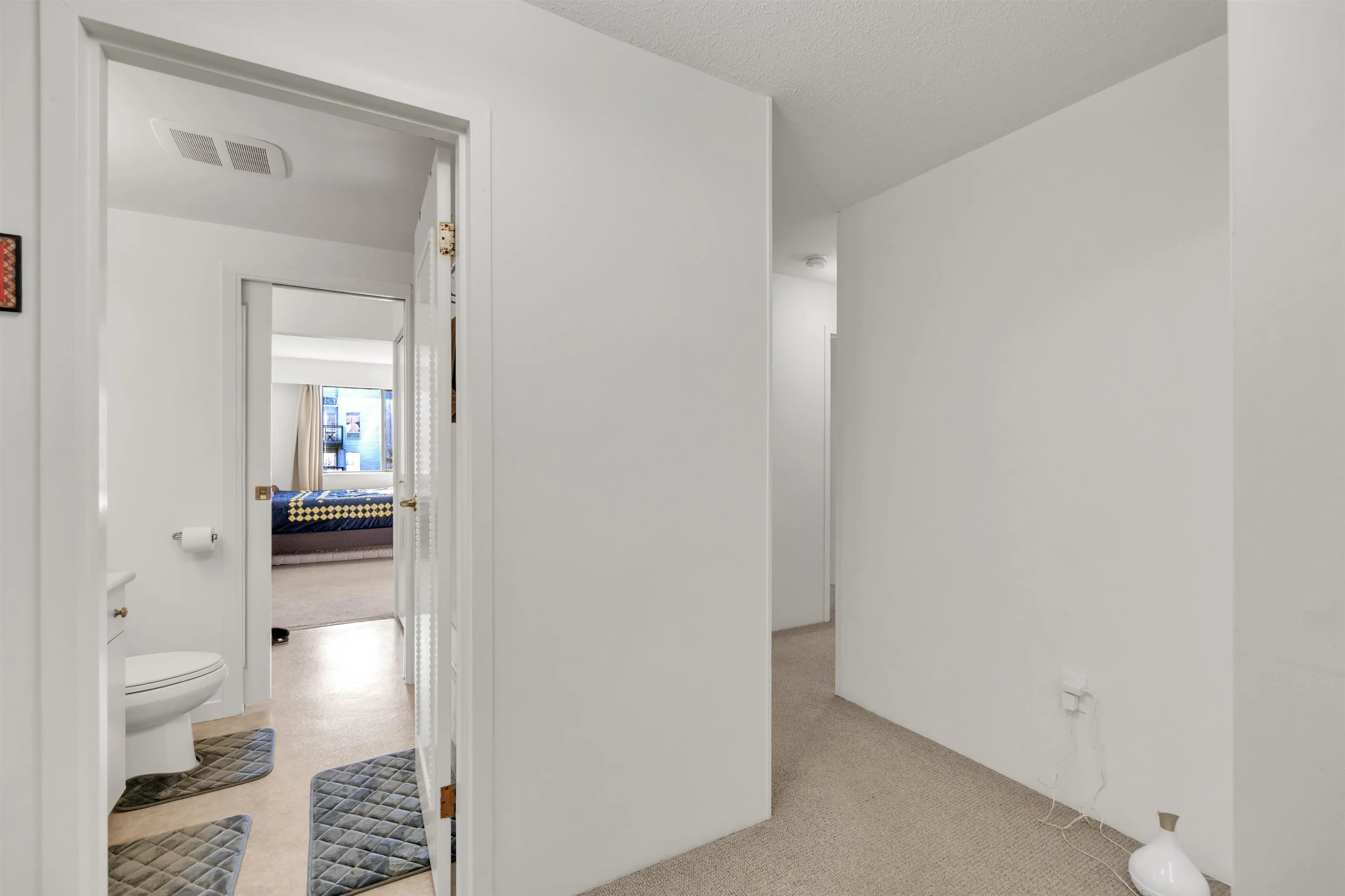 1610 Chesterfield Avenue #205