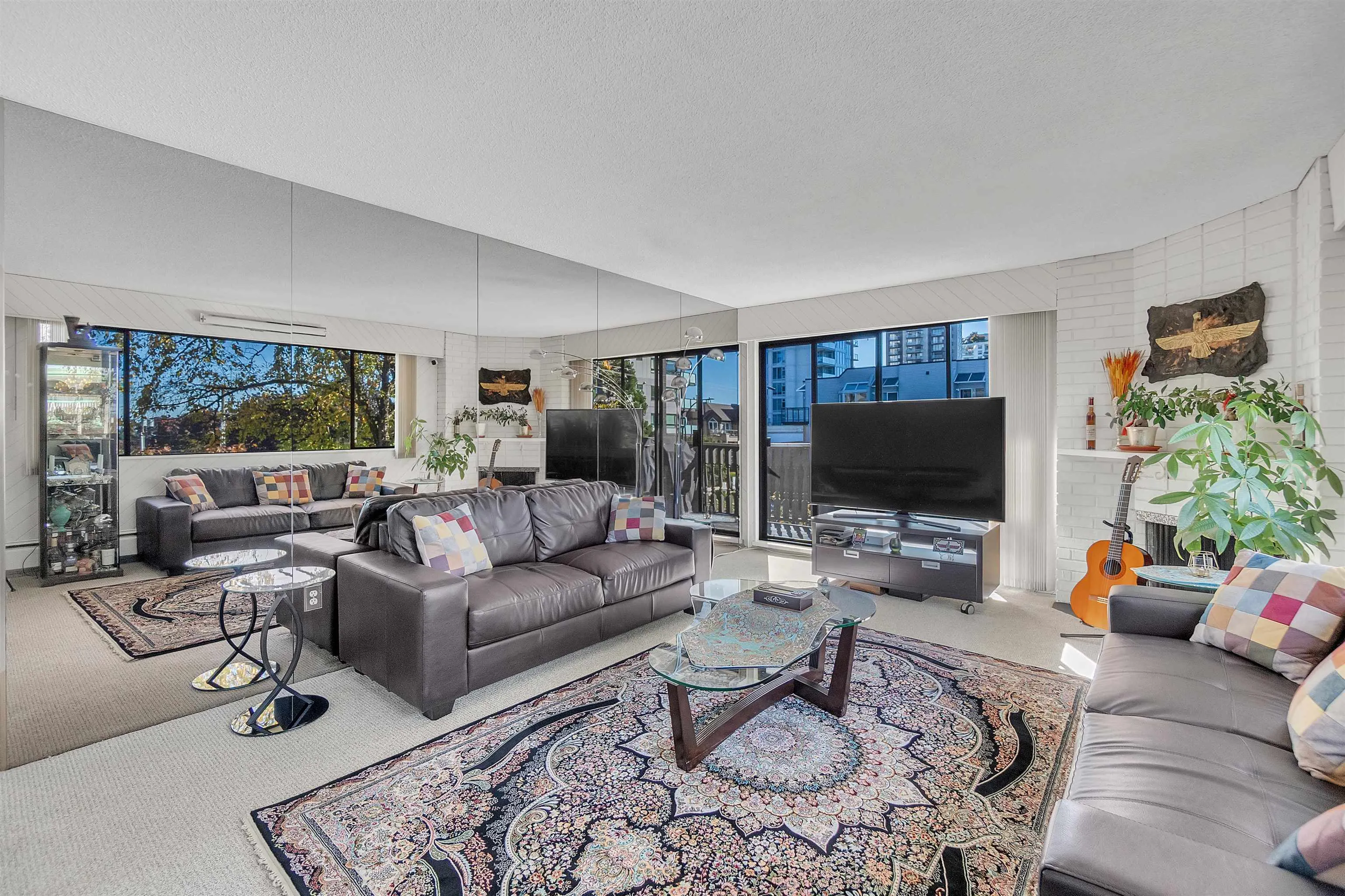 1610 Chesterfield Avenue #205