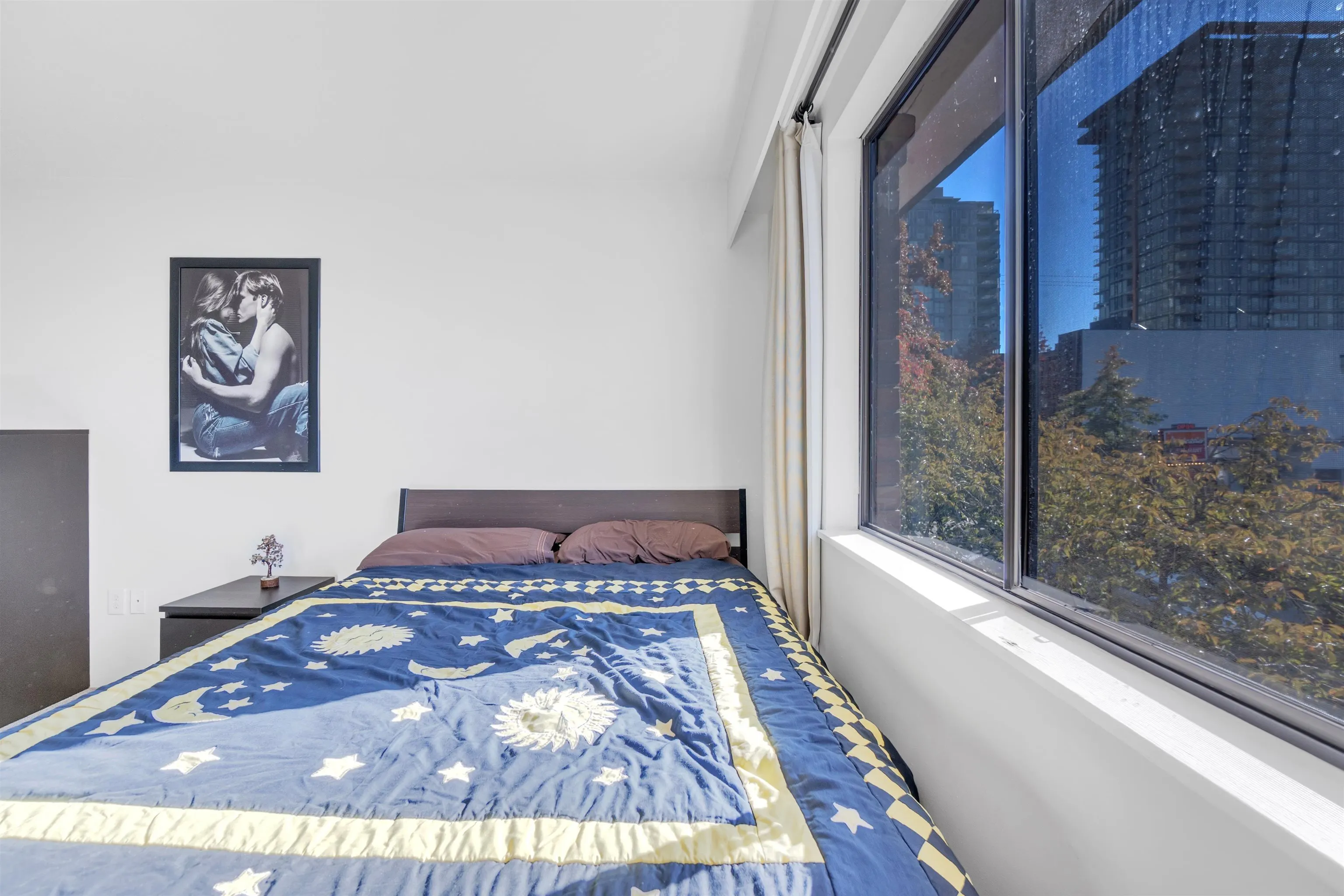 1610 Chesterfield Avenue #205