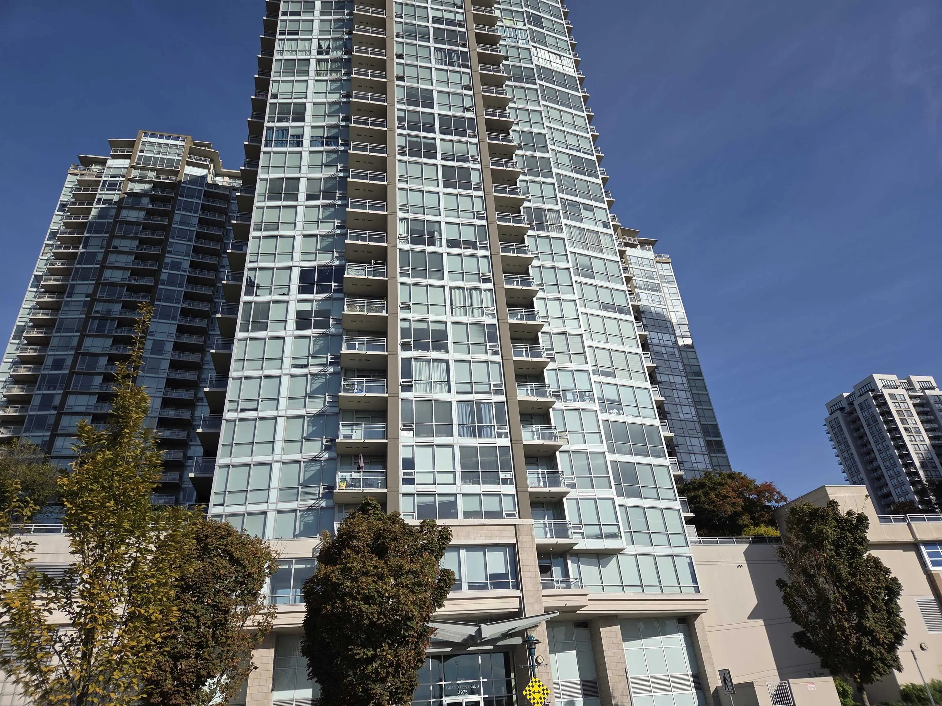 2975 Atlantic Avenue #1008