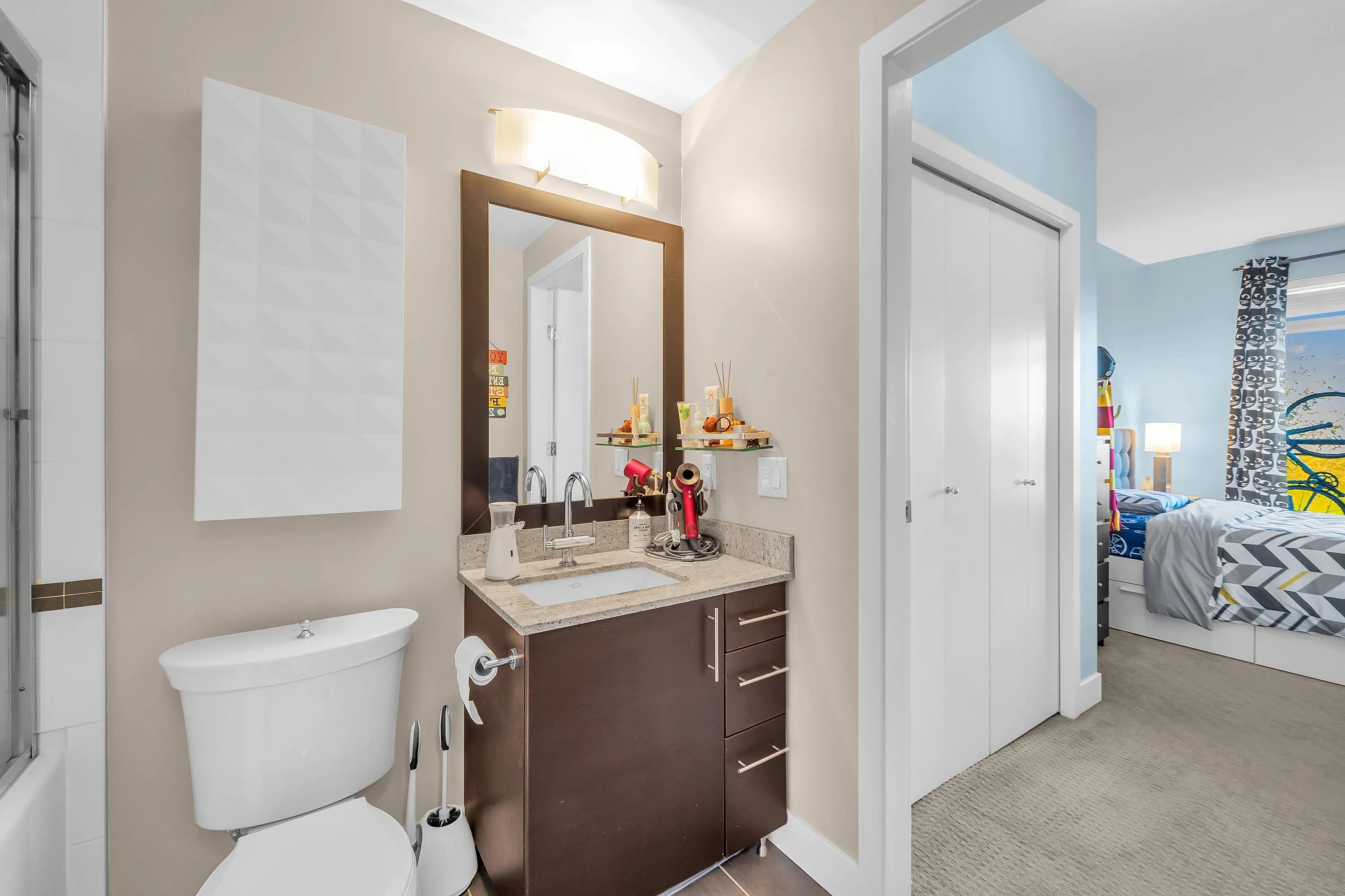 14100 Riverport Way #404