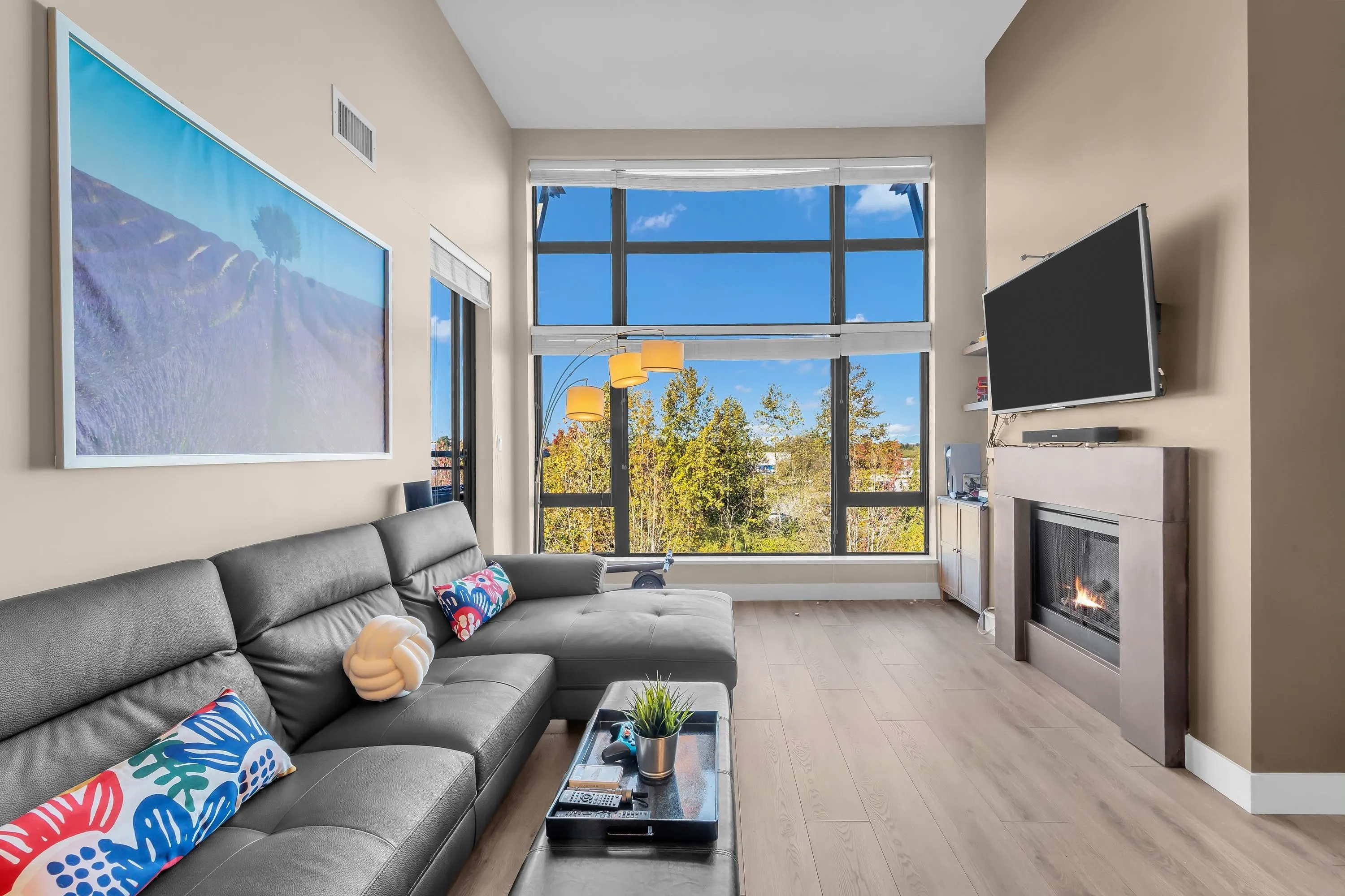 14100 Riverport Way #404