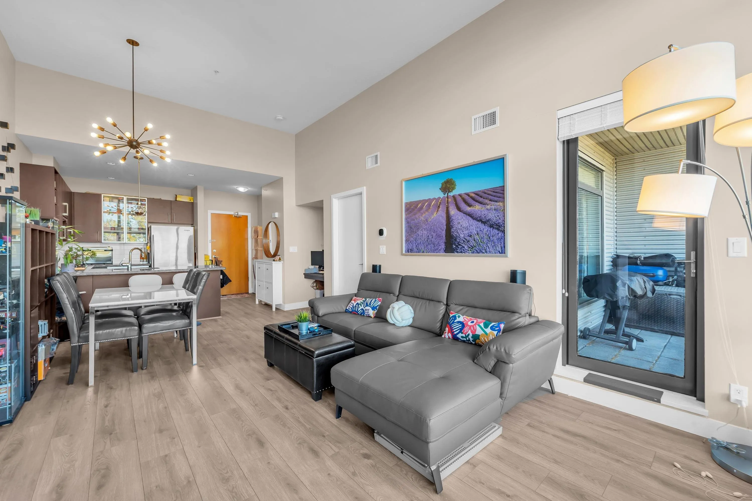 14100 Riverport Way #404