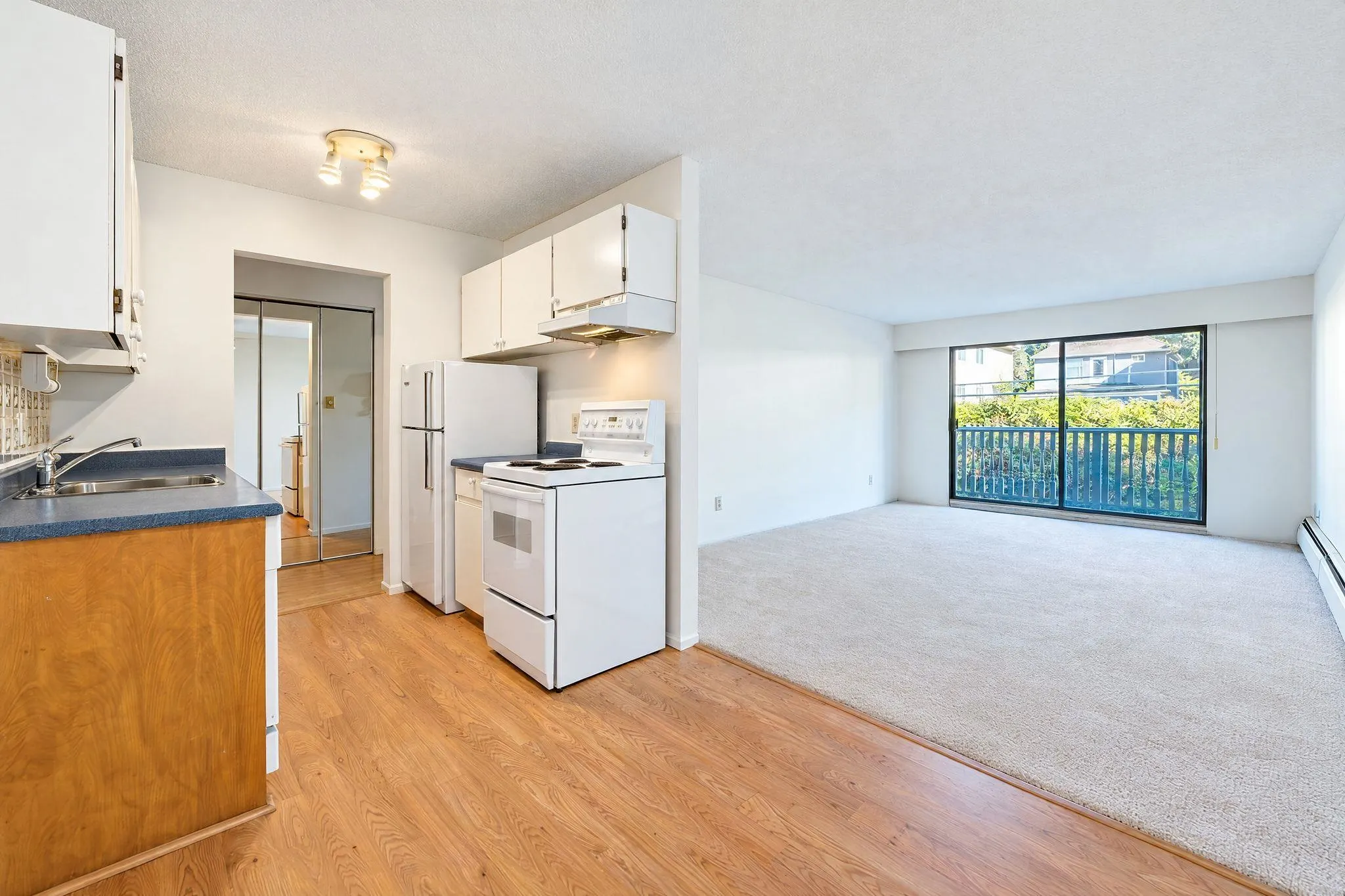 310 W 3rd Street #214