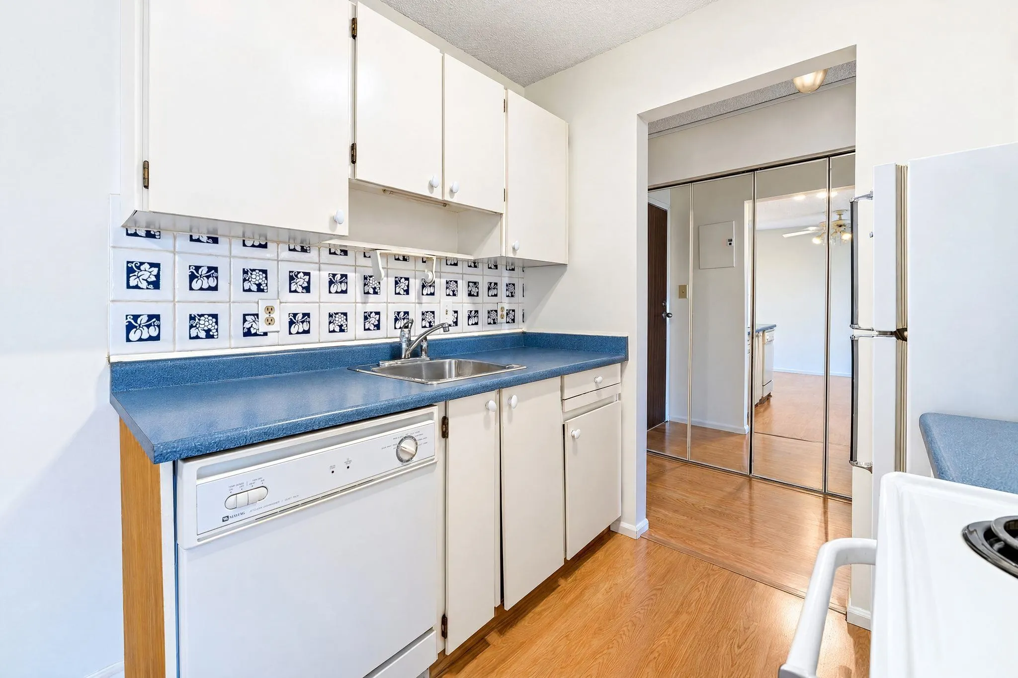 310 W 3rd Street #214