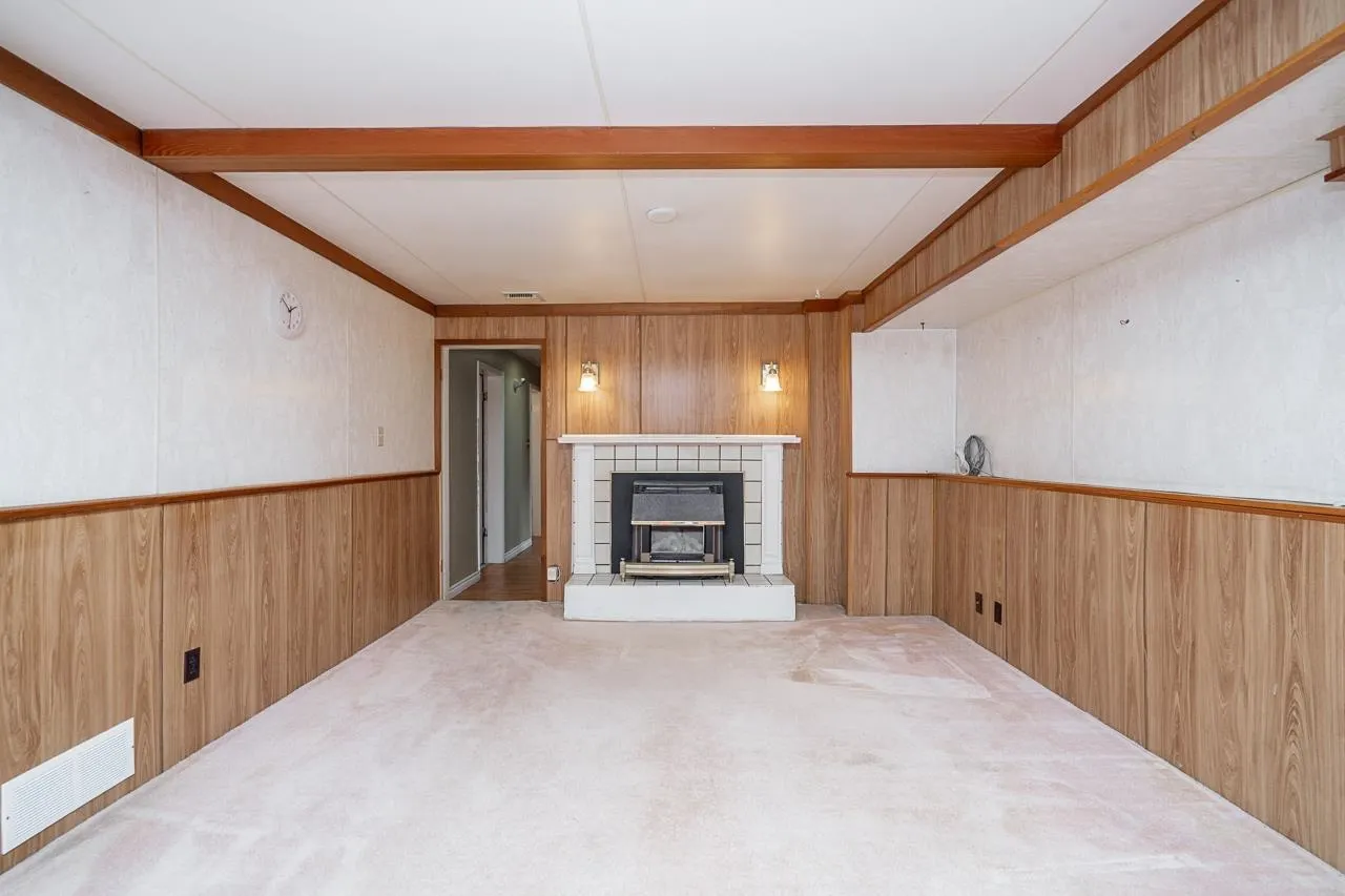 902 Wallace Wynd