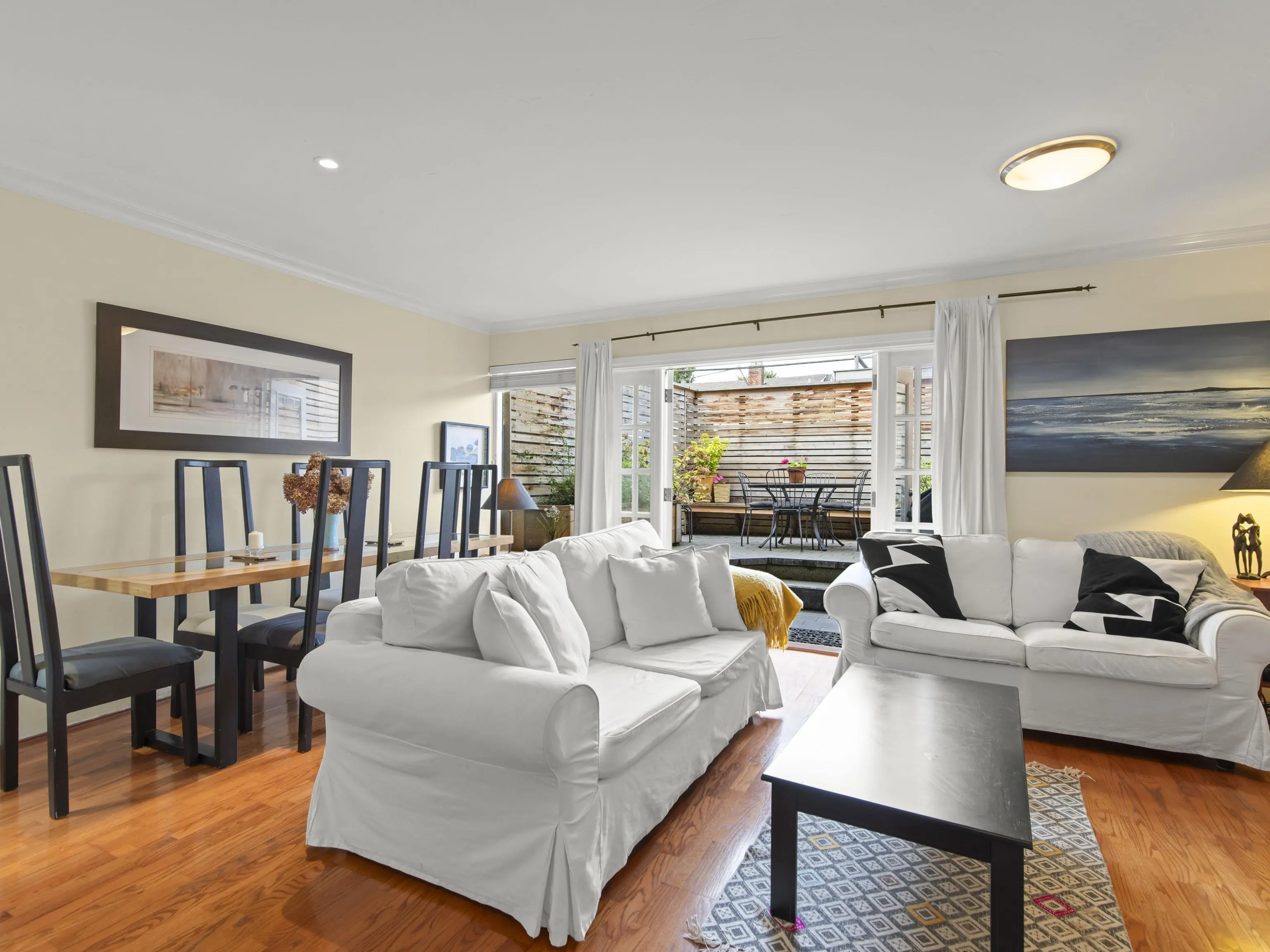 2535 York Avenue #101