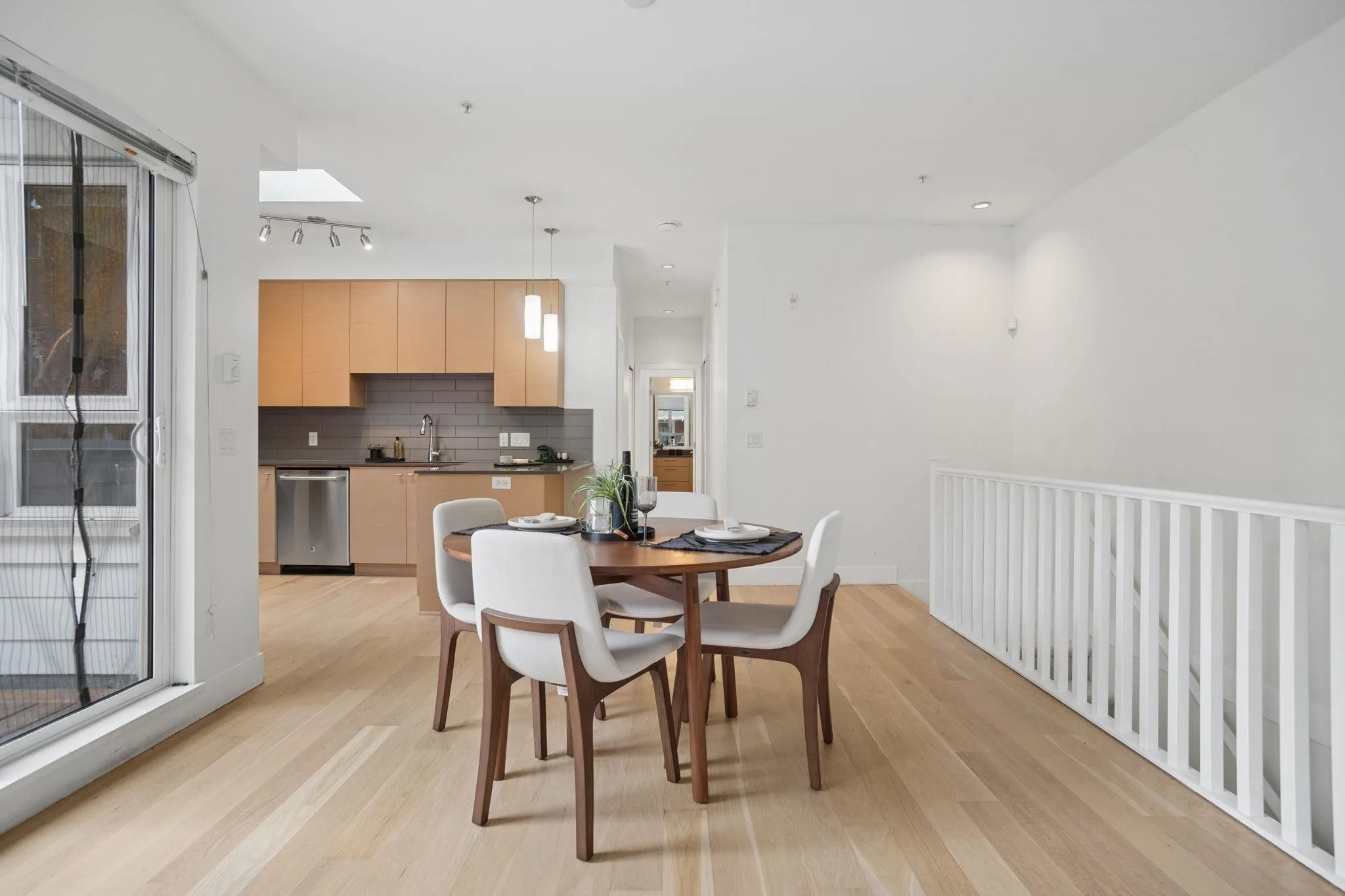 260 Ewen Avenue #202