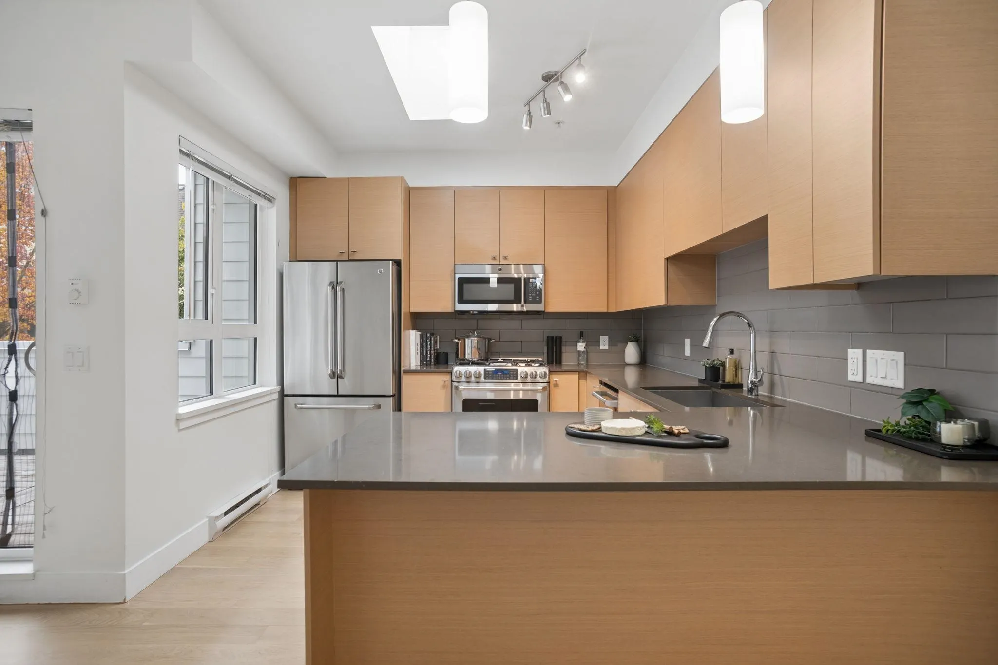 260 Ewen Avenue #202