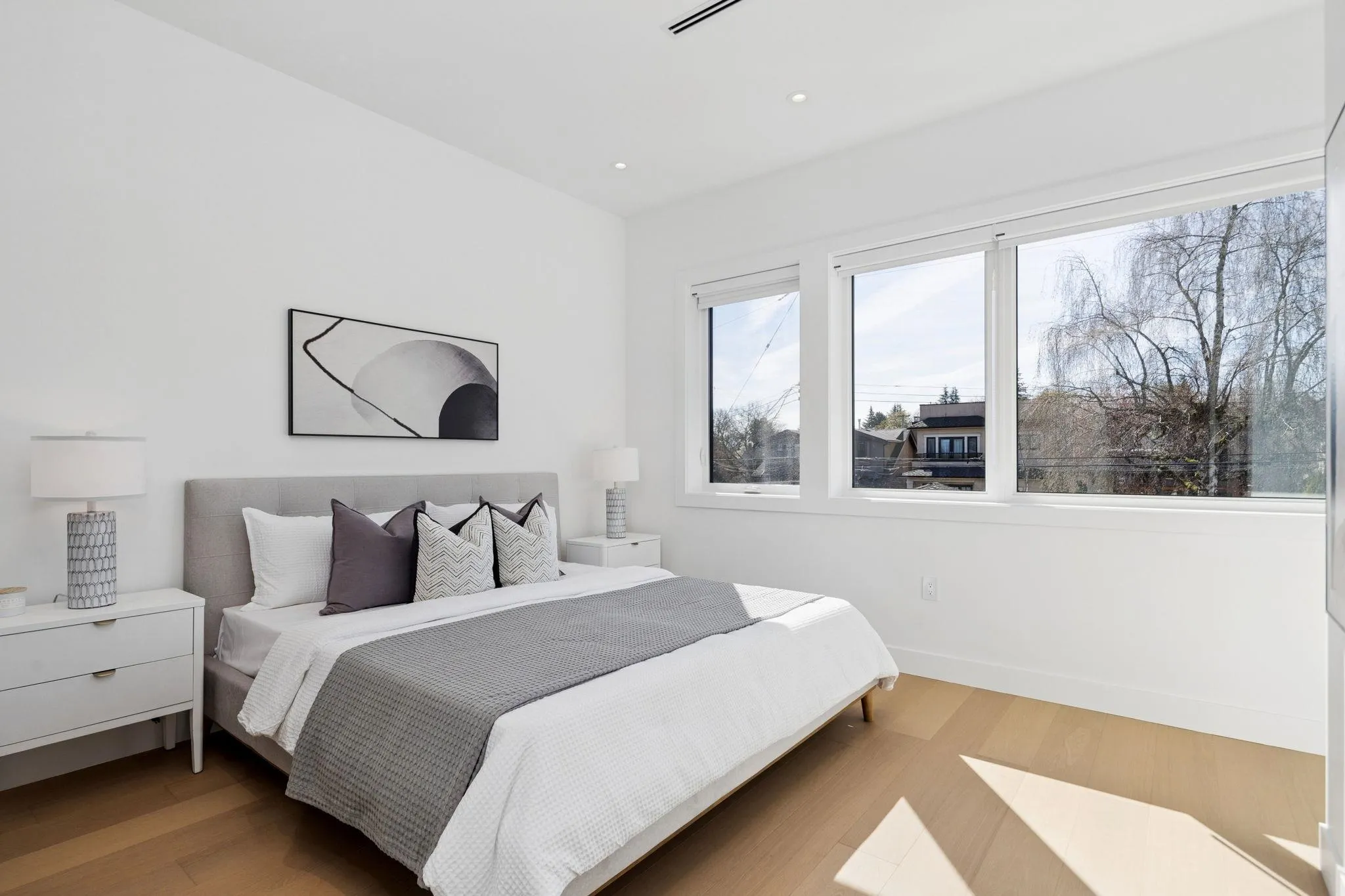 3648 W 20th Avenue #2