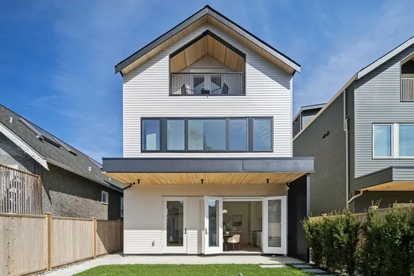 3648 W 20th Avenue #2