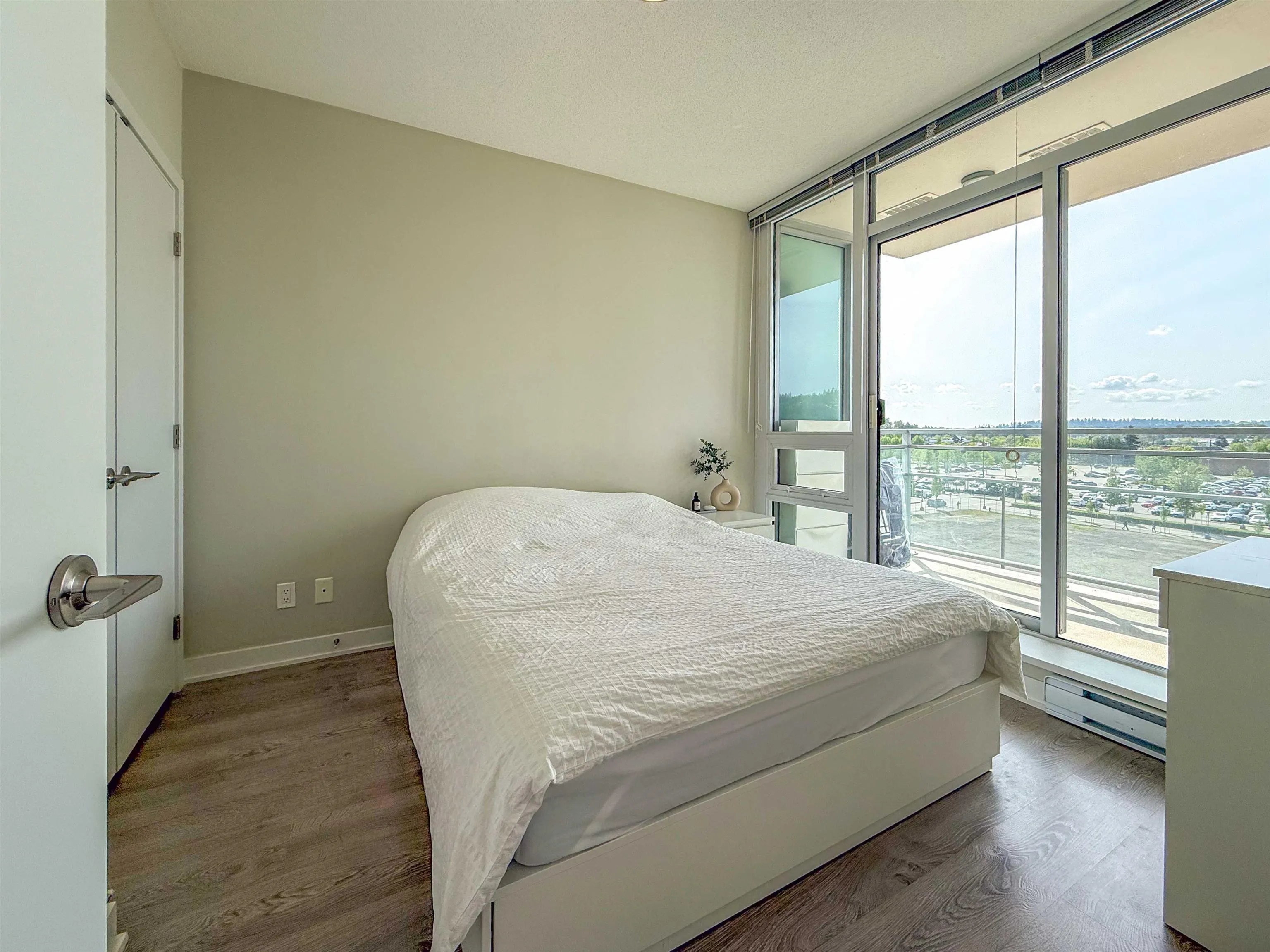 2975 Atlantic Avenue #705