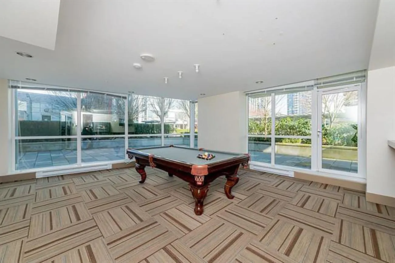 2975 Atlantic Avenue #705