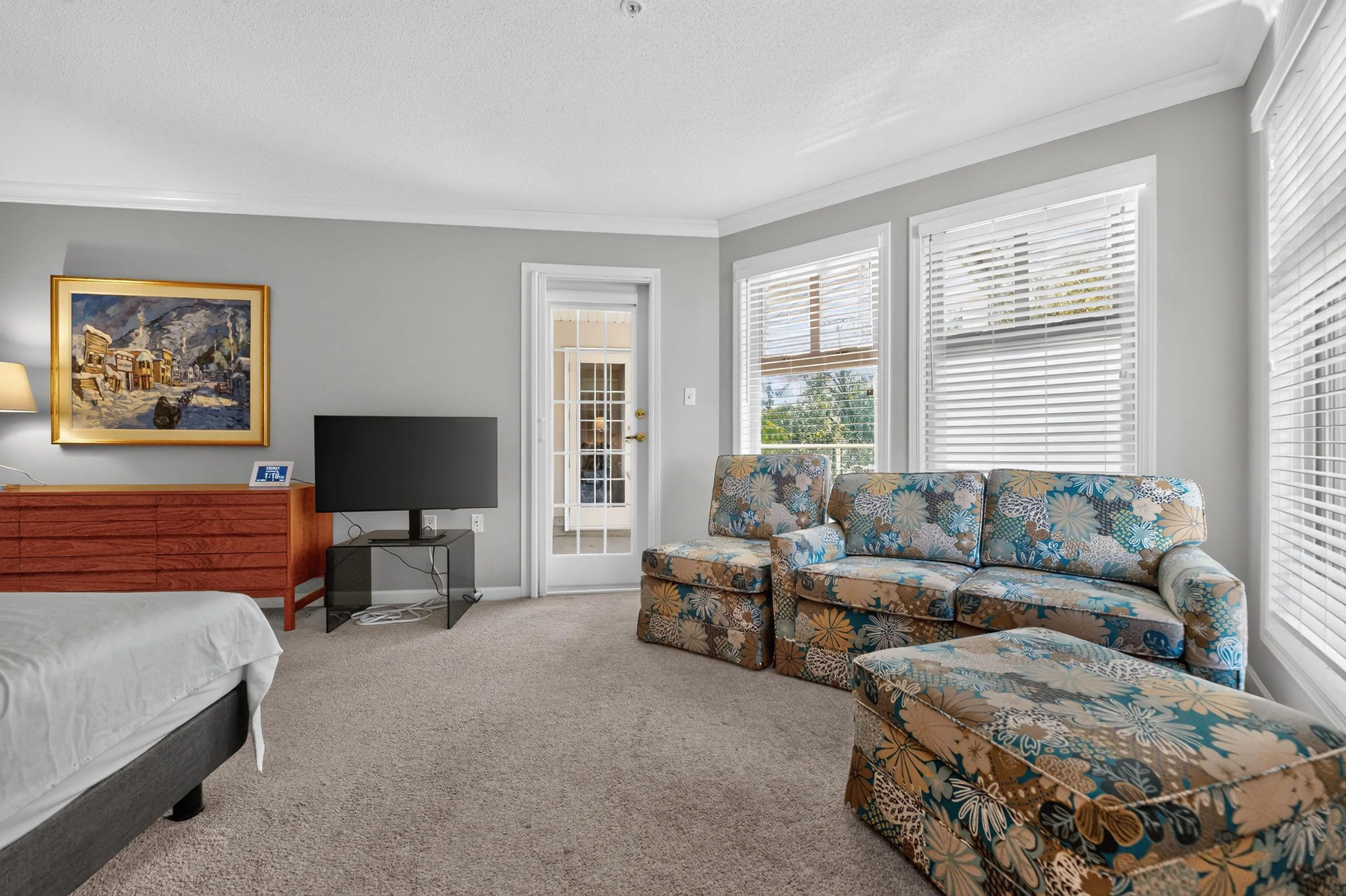 1929 154 Street #306
