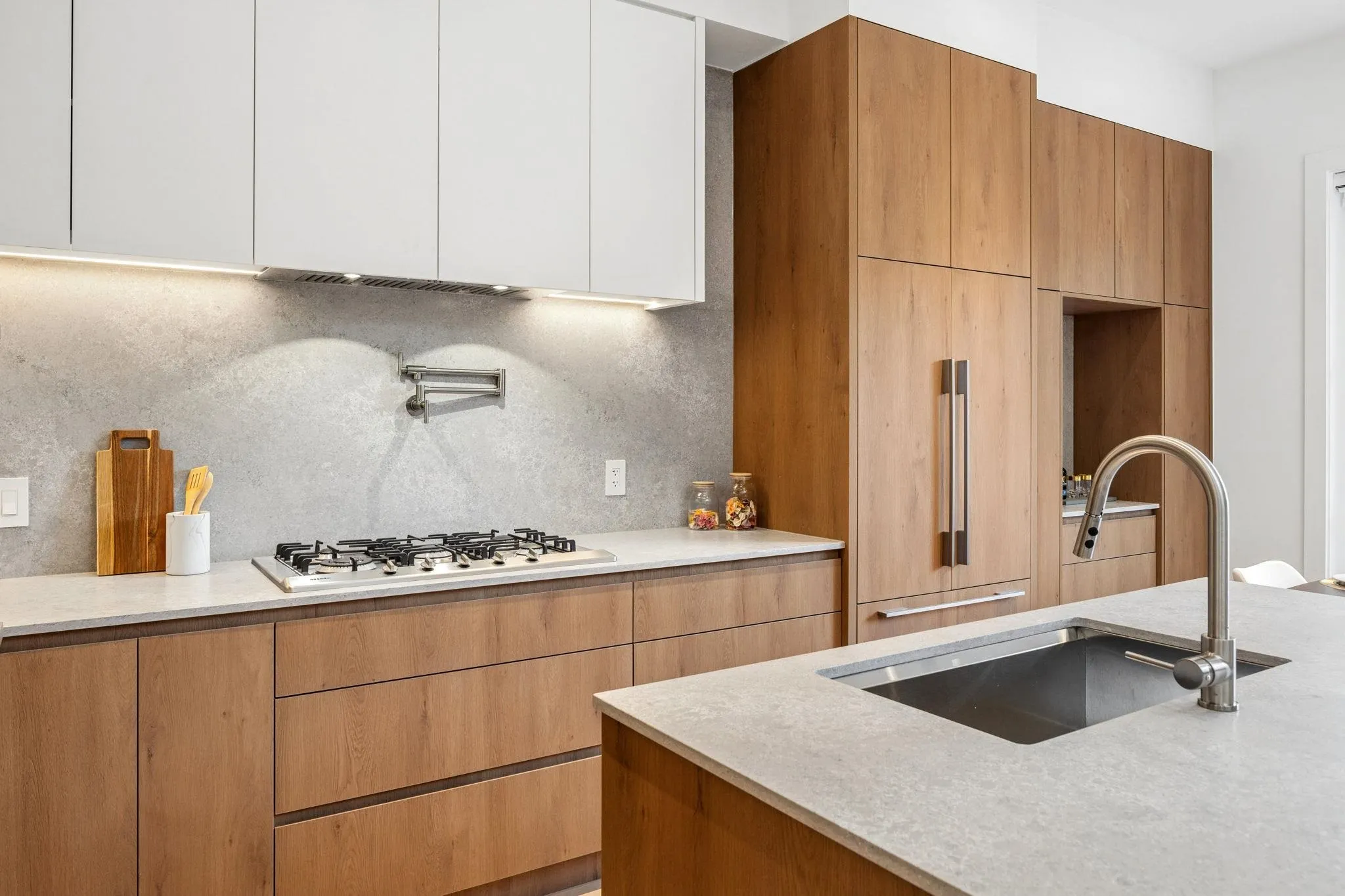3642 W 20th Avenue #1