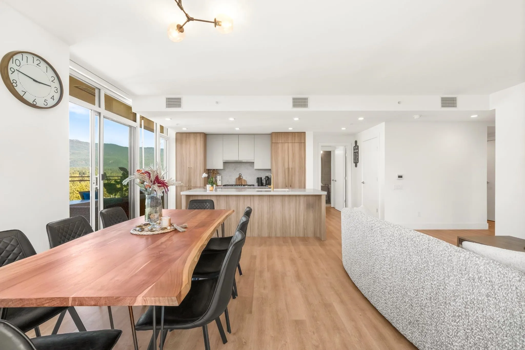 2325 Emery Court #1101