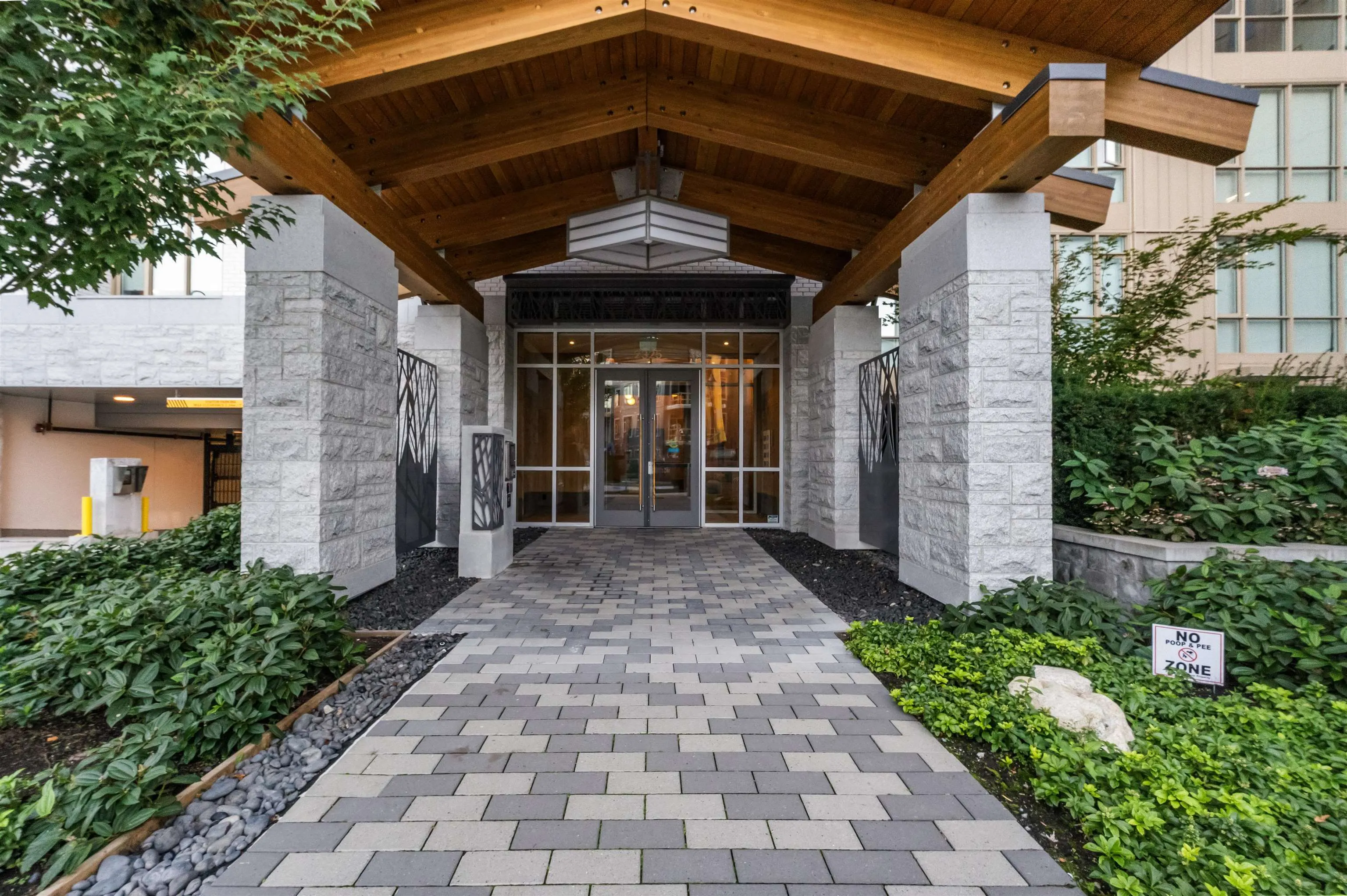 2325 Emery Court #1101