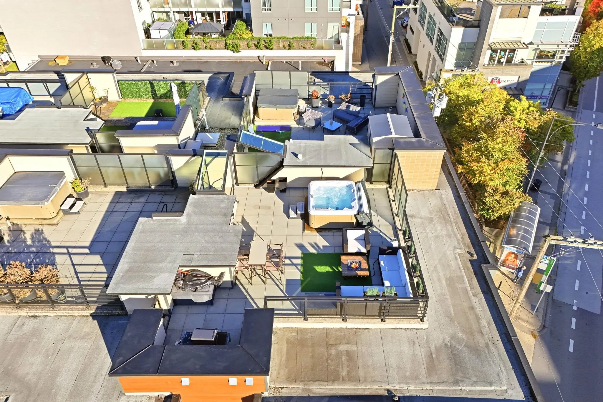 733 W 14th Street #409