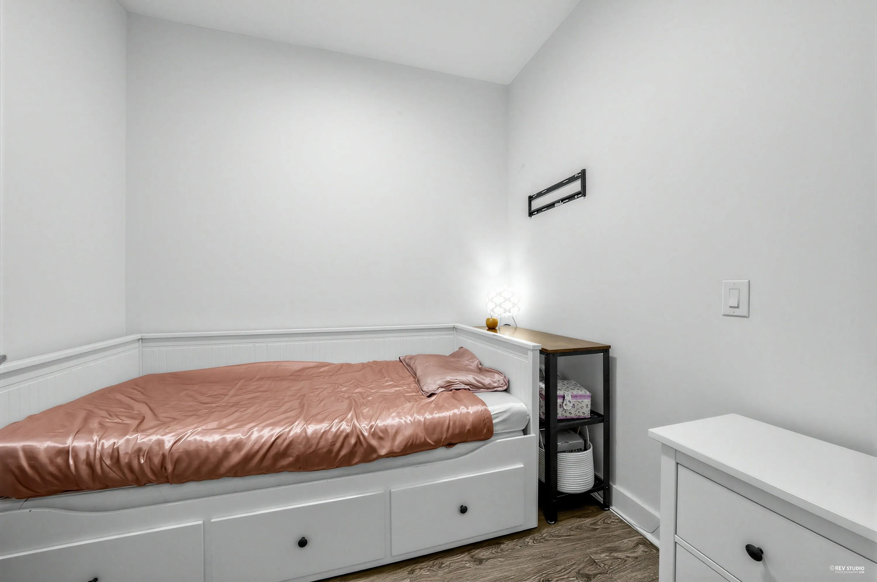 733 W 14th Street #307