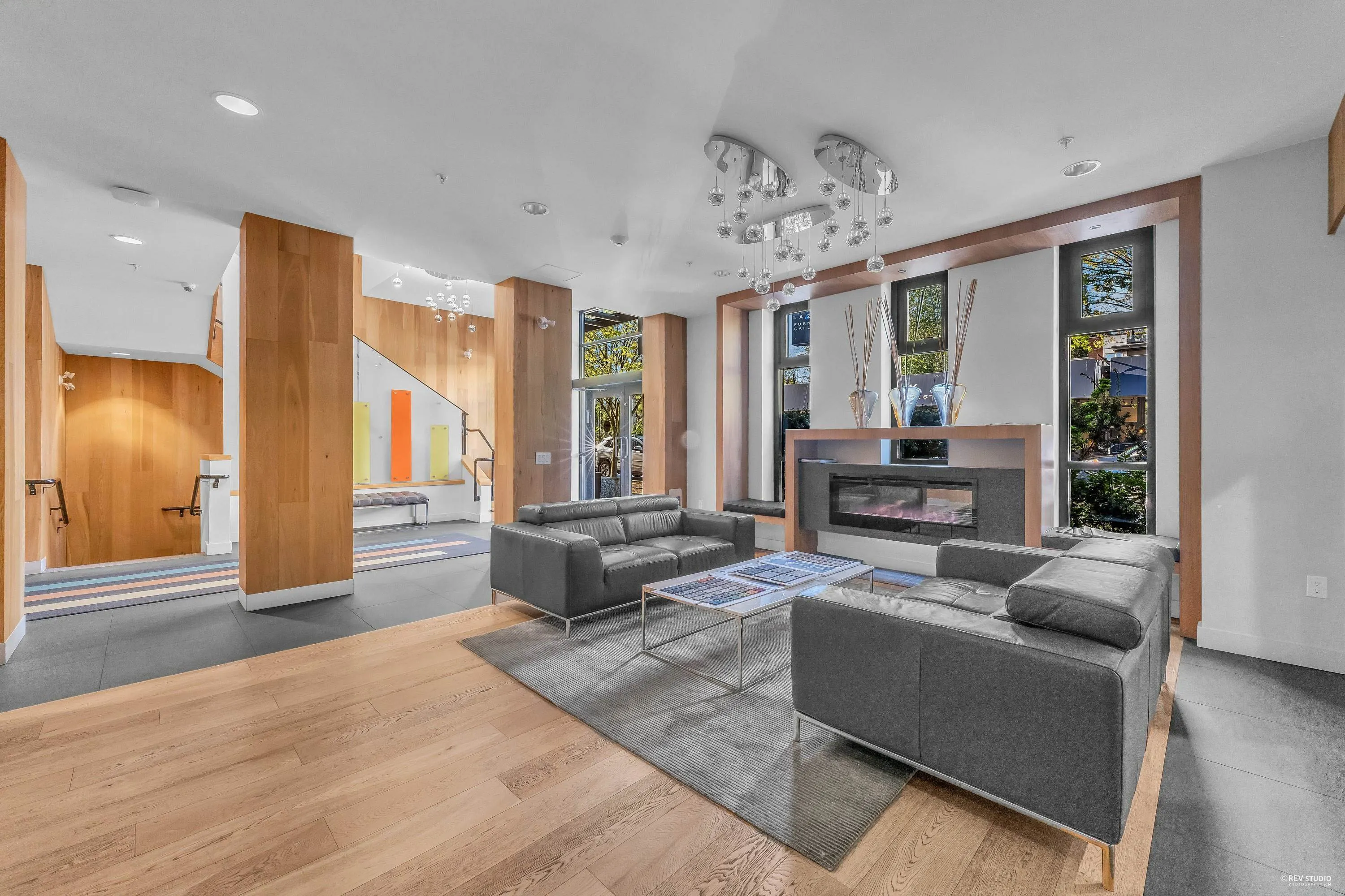 733 W 14th Street #307