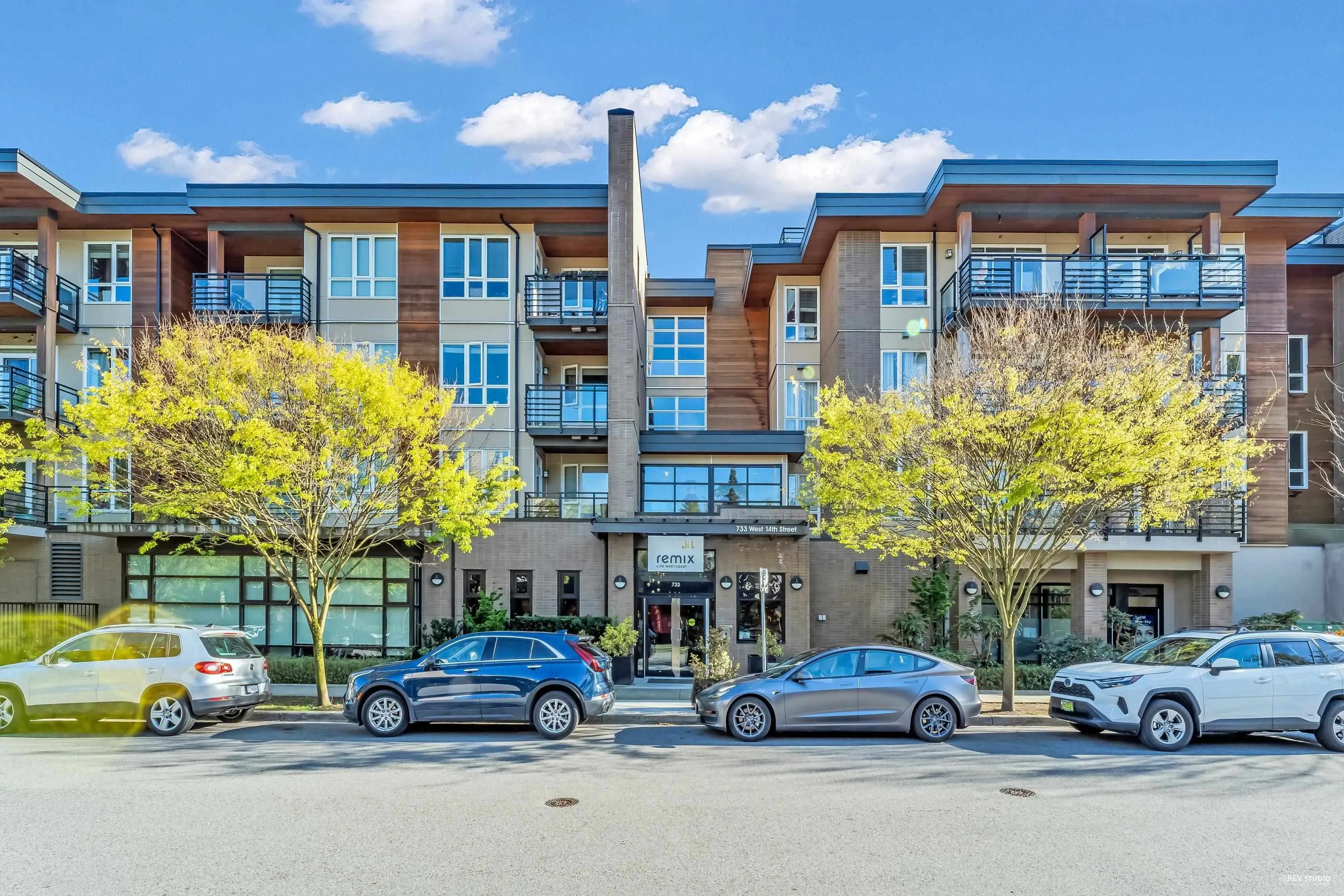 733 W 14th Street #307