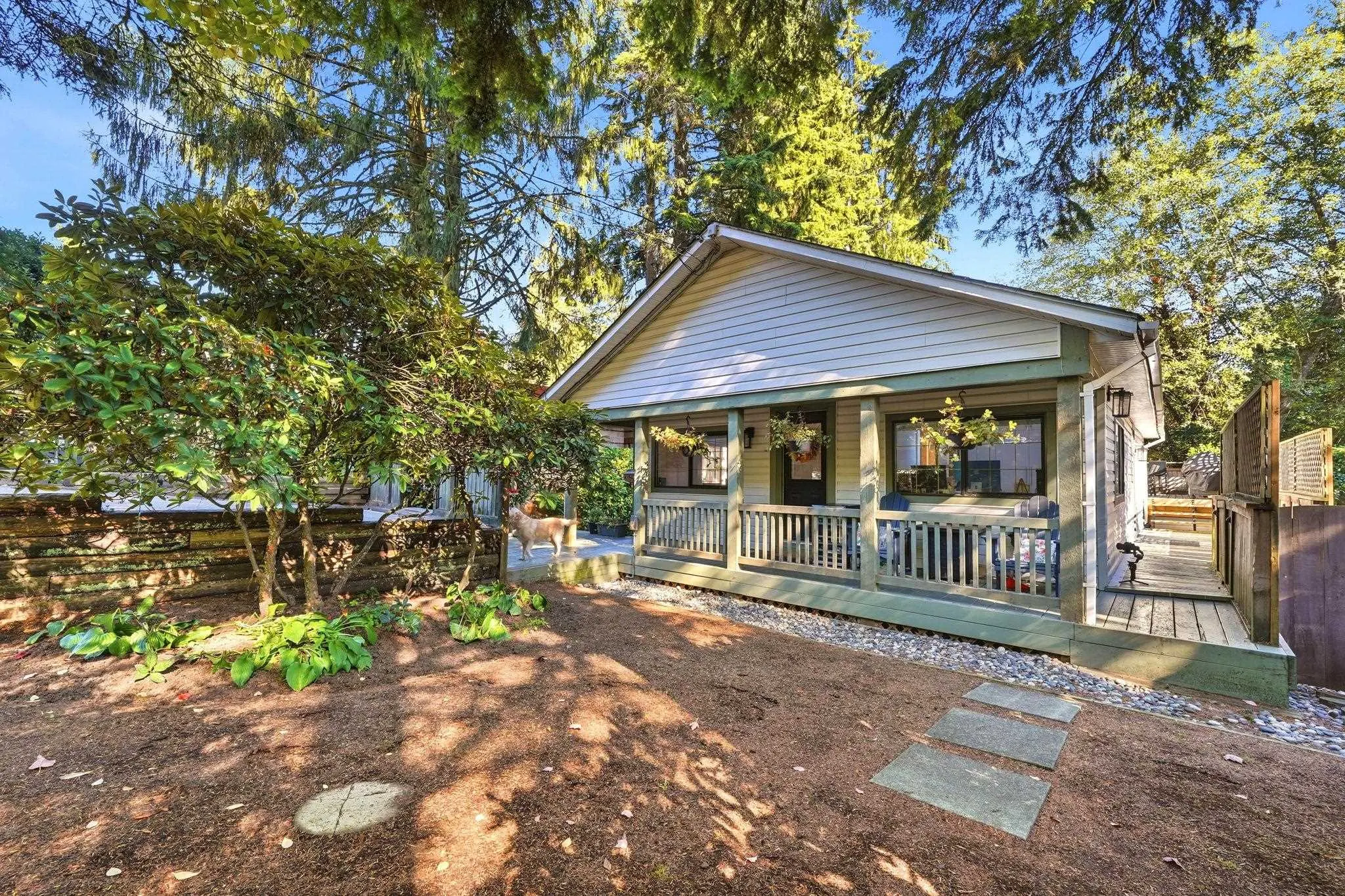 1720 Deep Cove Road
