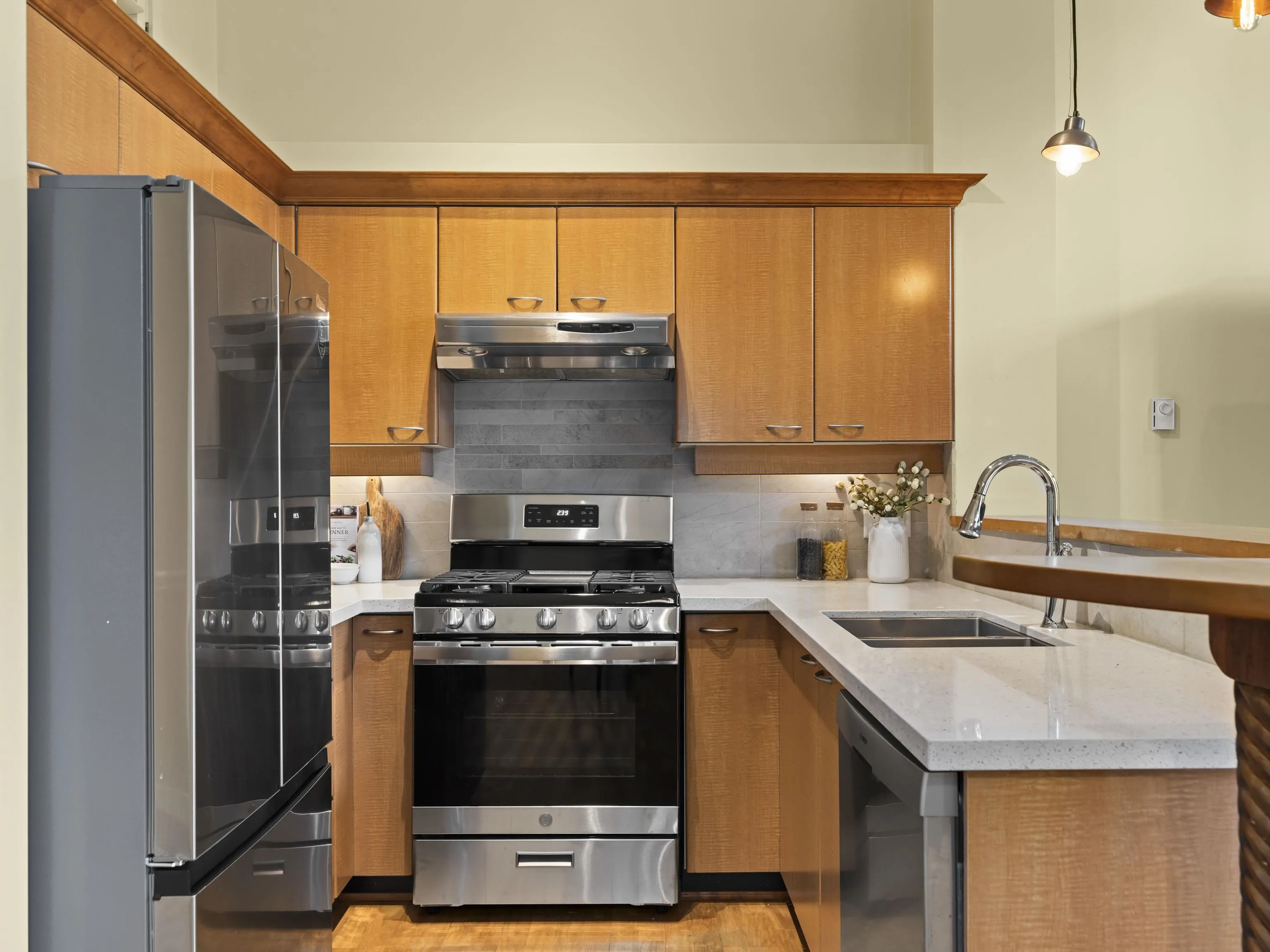 1811 W 16th Avenue #105