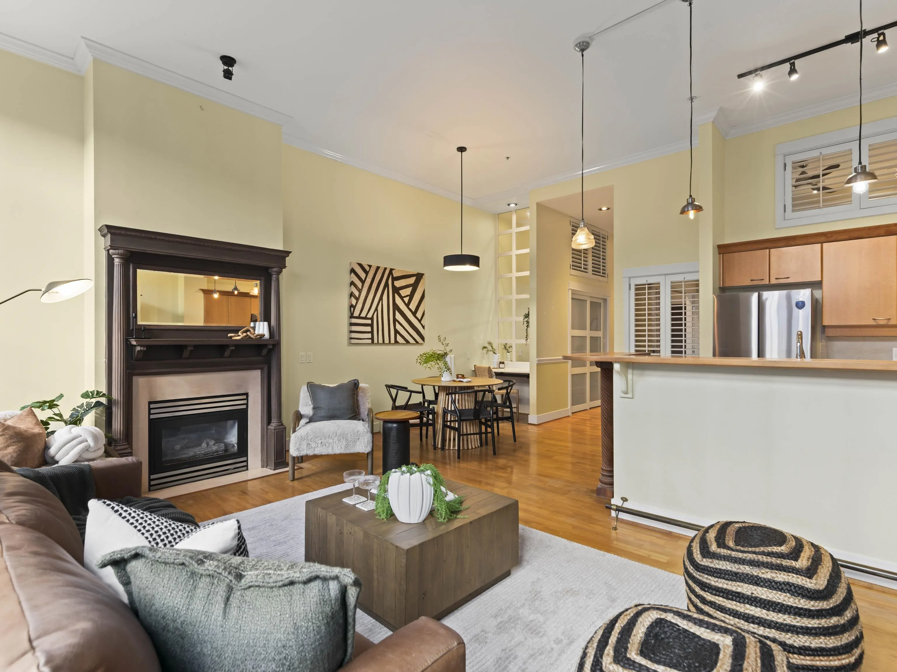 1811 W 16th Avenue #105