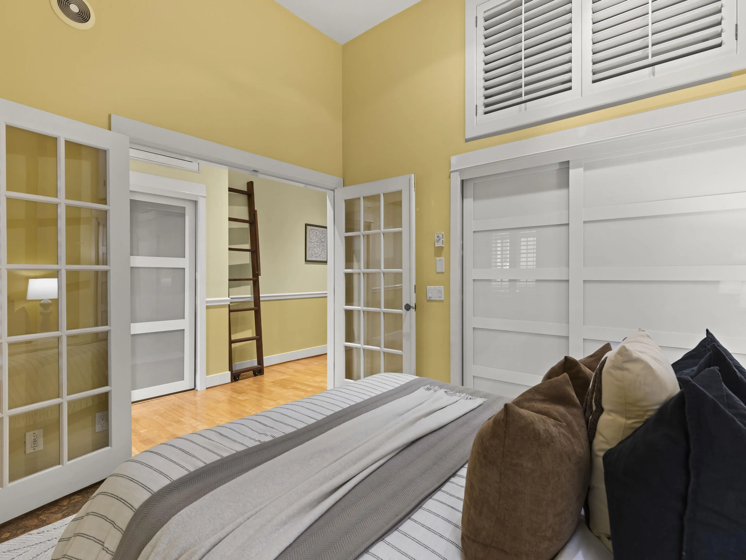 1811 W 16th Avenue #105