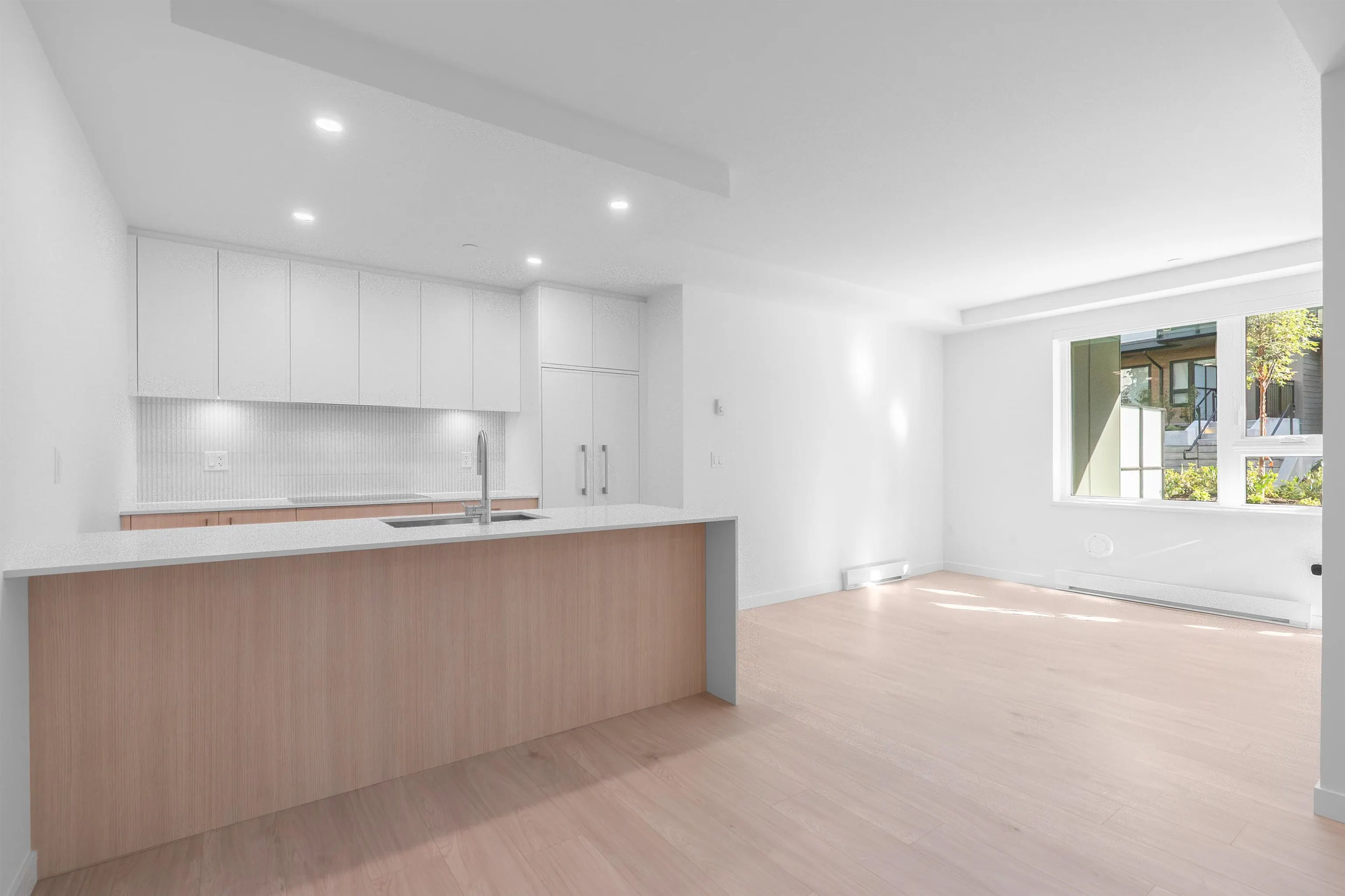 954 Lytton Street #120