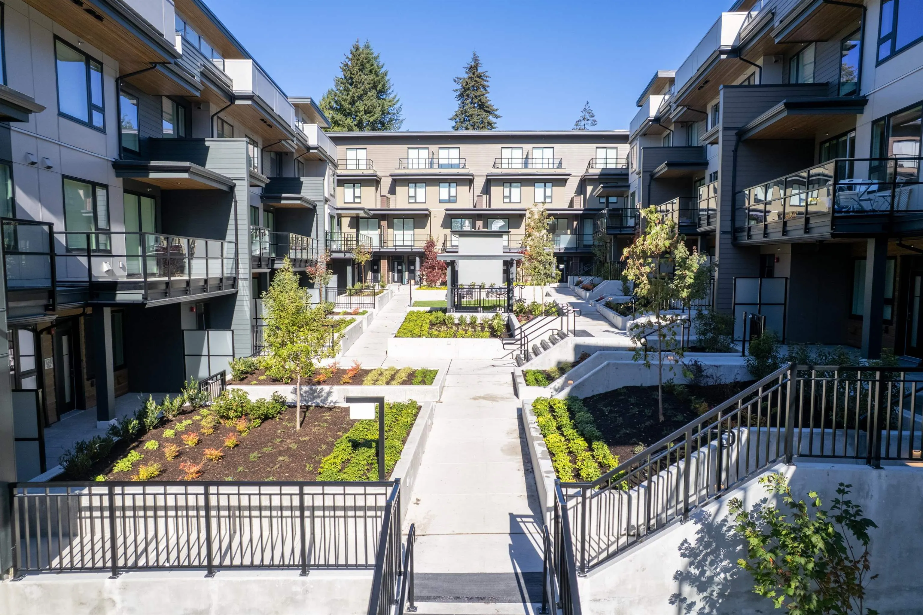 954 Lytton Street #120