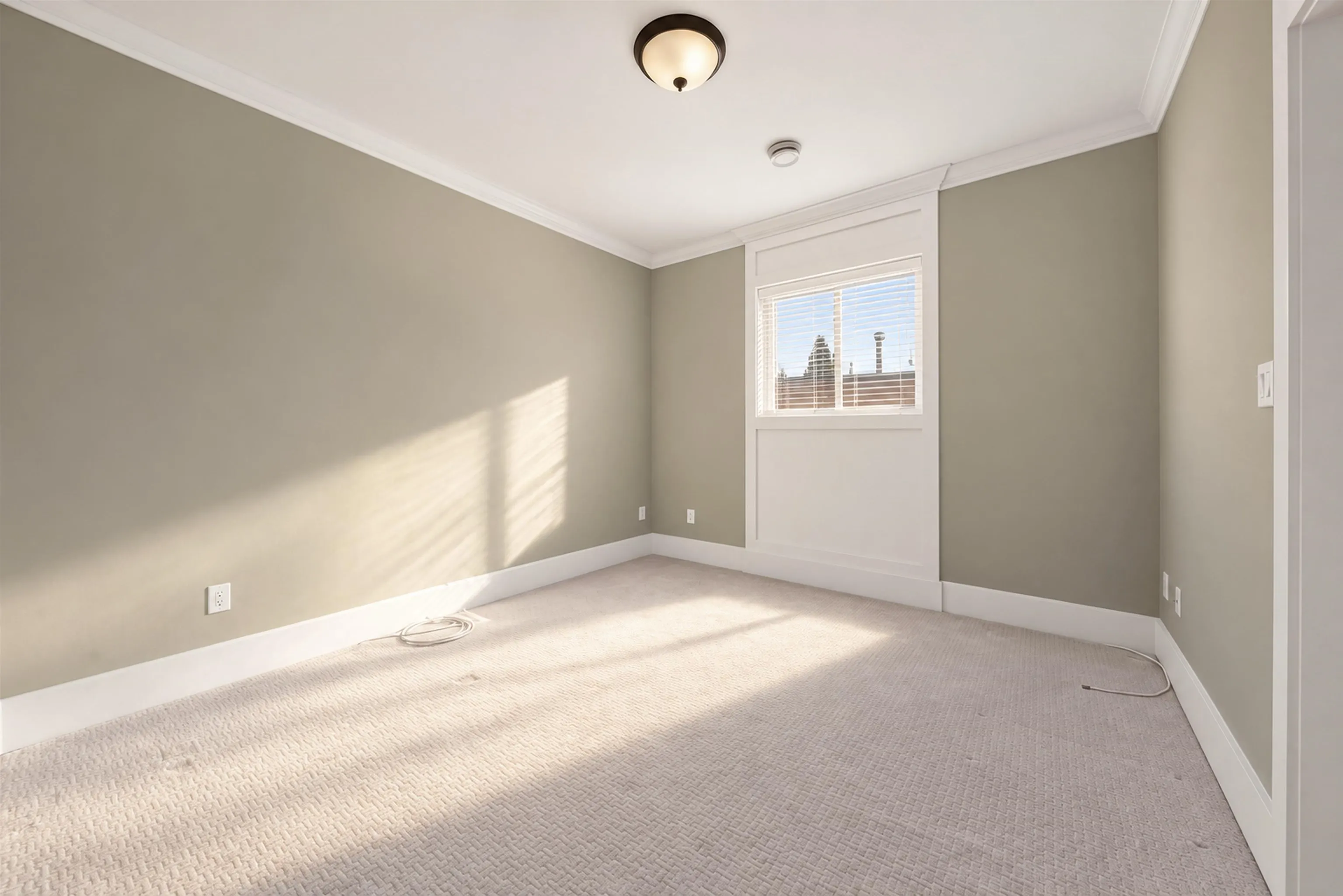 6211 Bellflower Drive