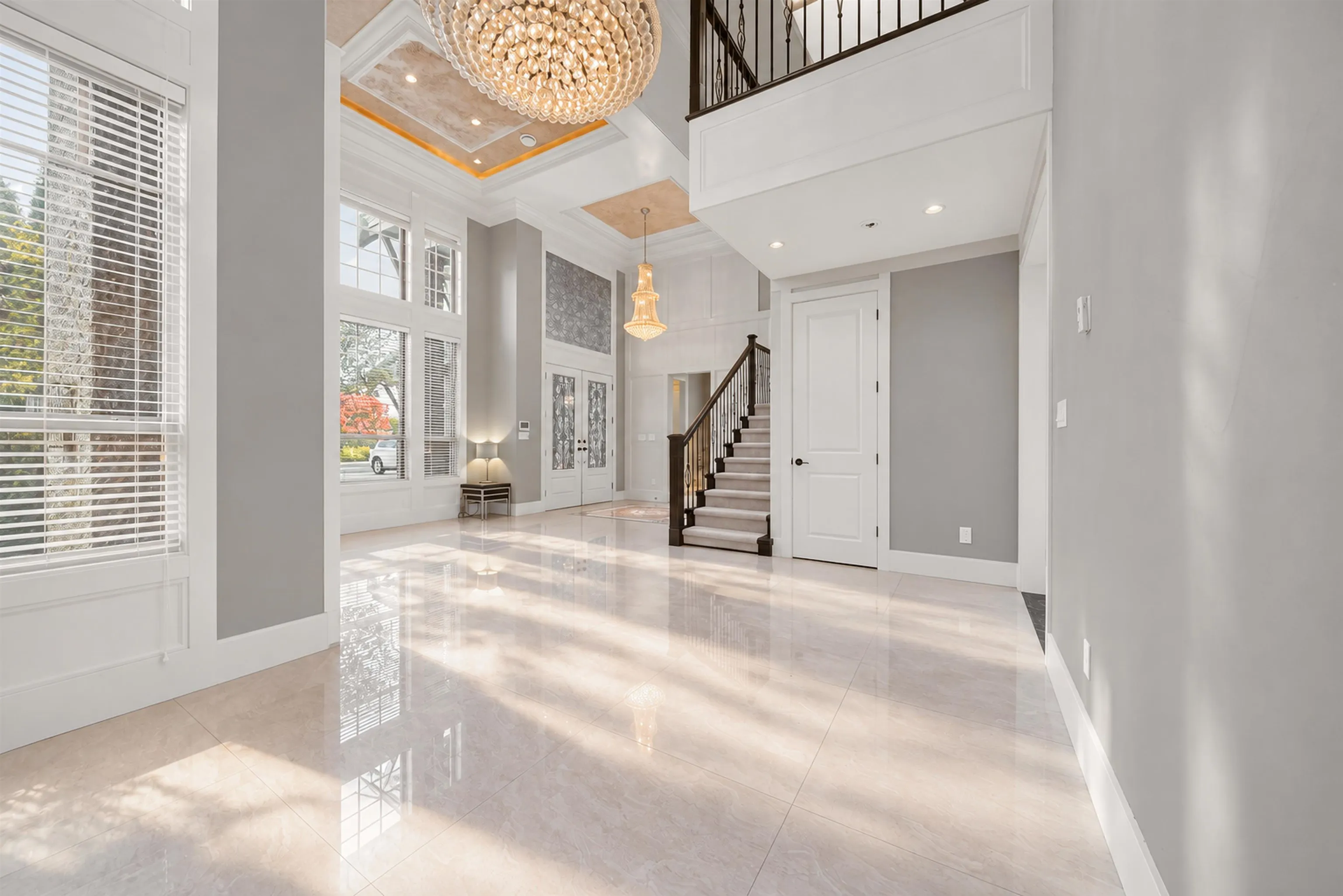 6211 Bellflower Drive