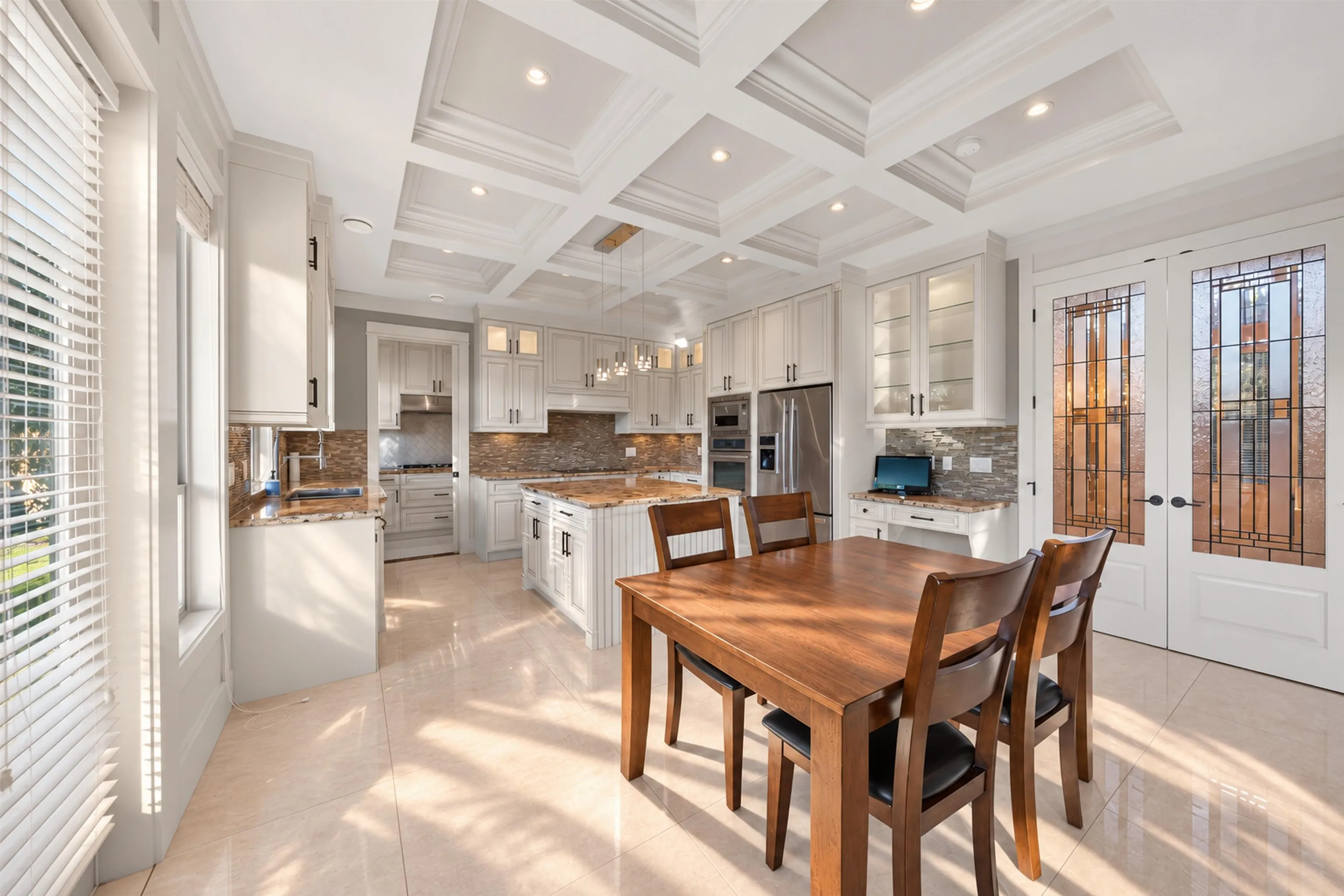 6211 Bellflower Drive