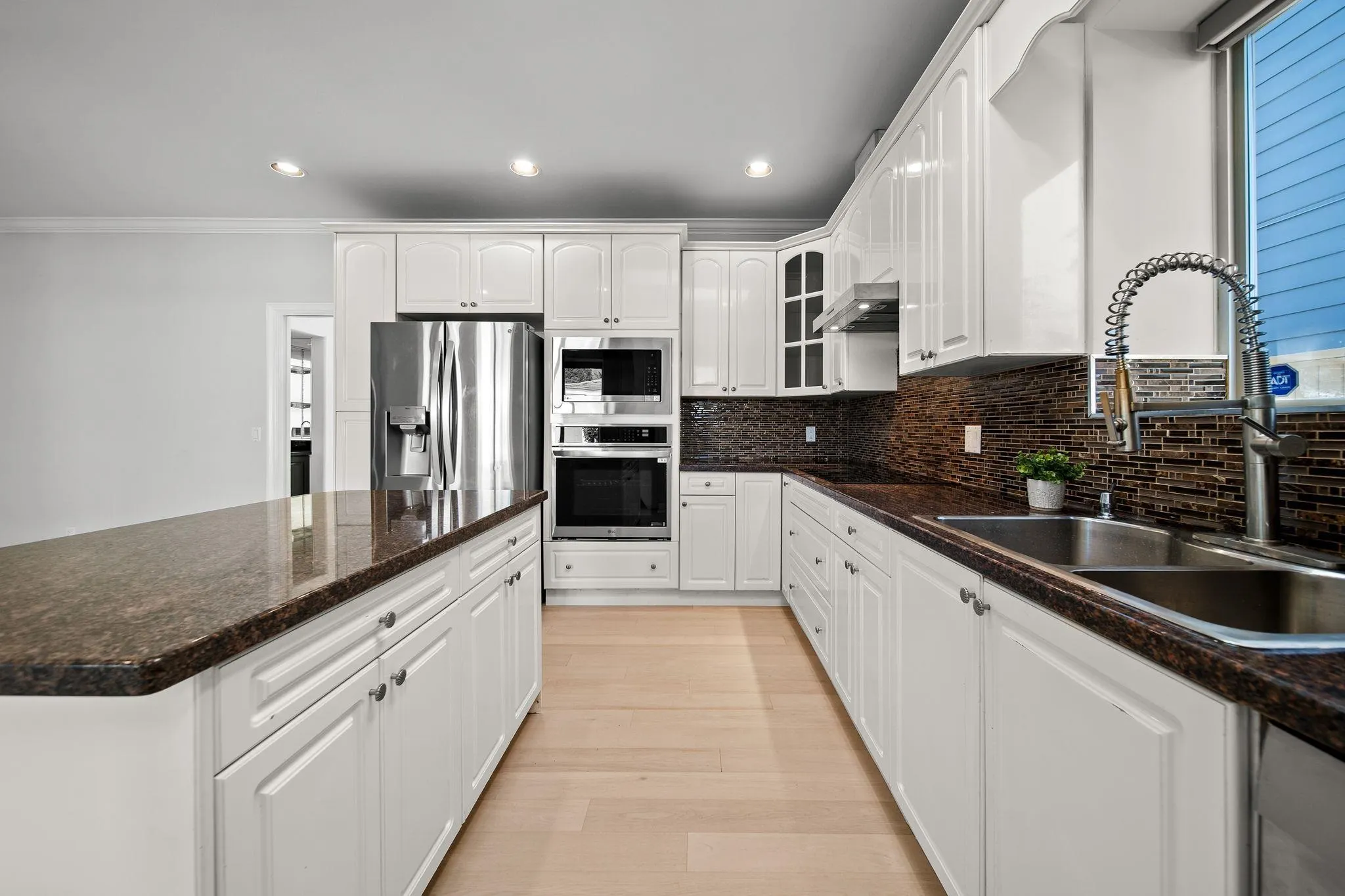336 W 19th Street