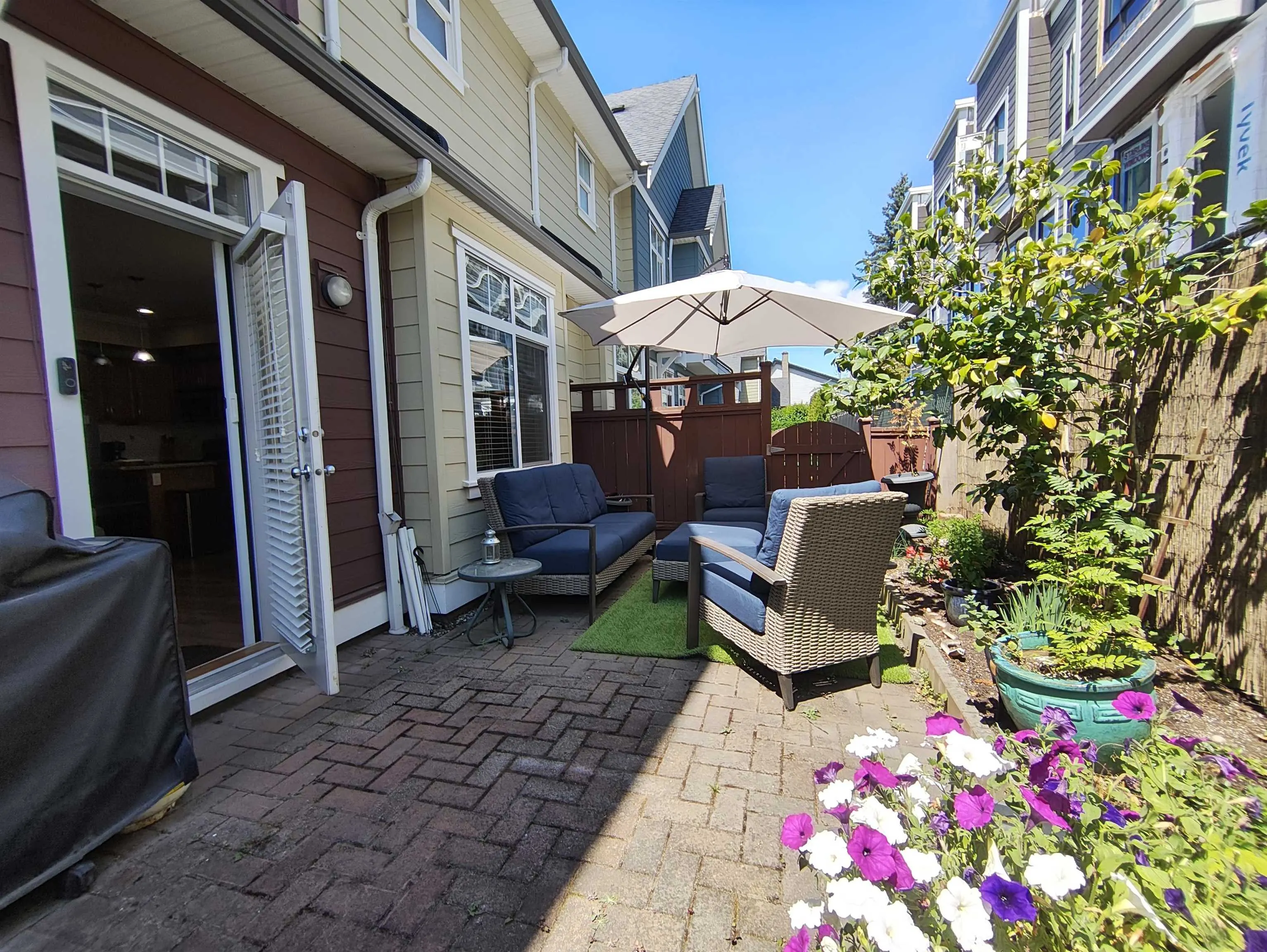 4910 Central Avenue #7
