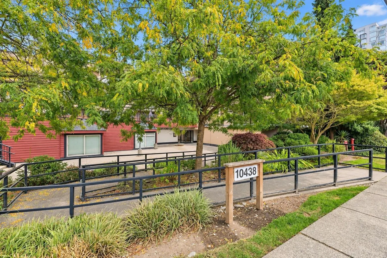 10438 148 Street #207