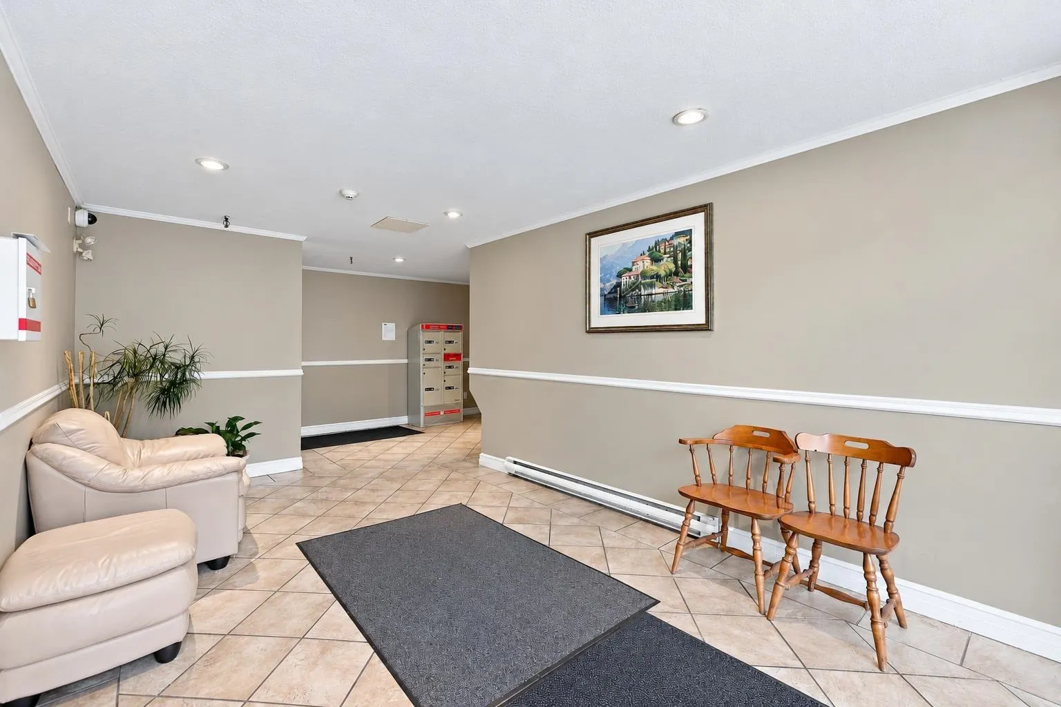 10438 148 Street #207