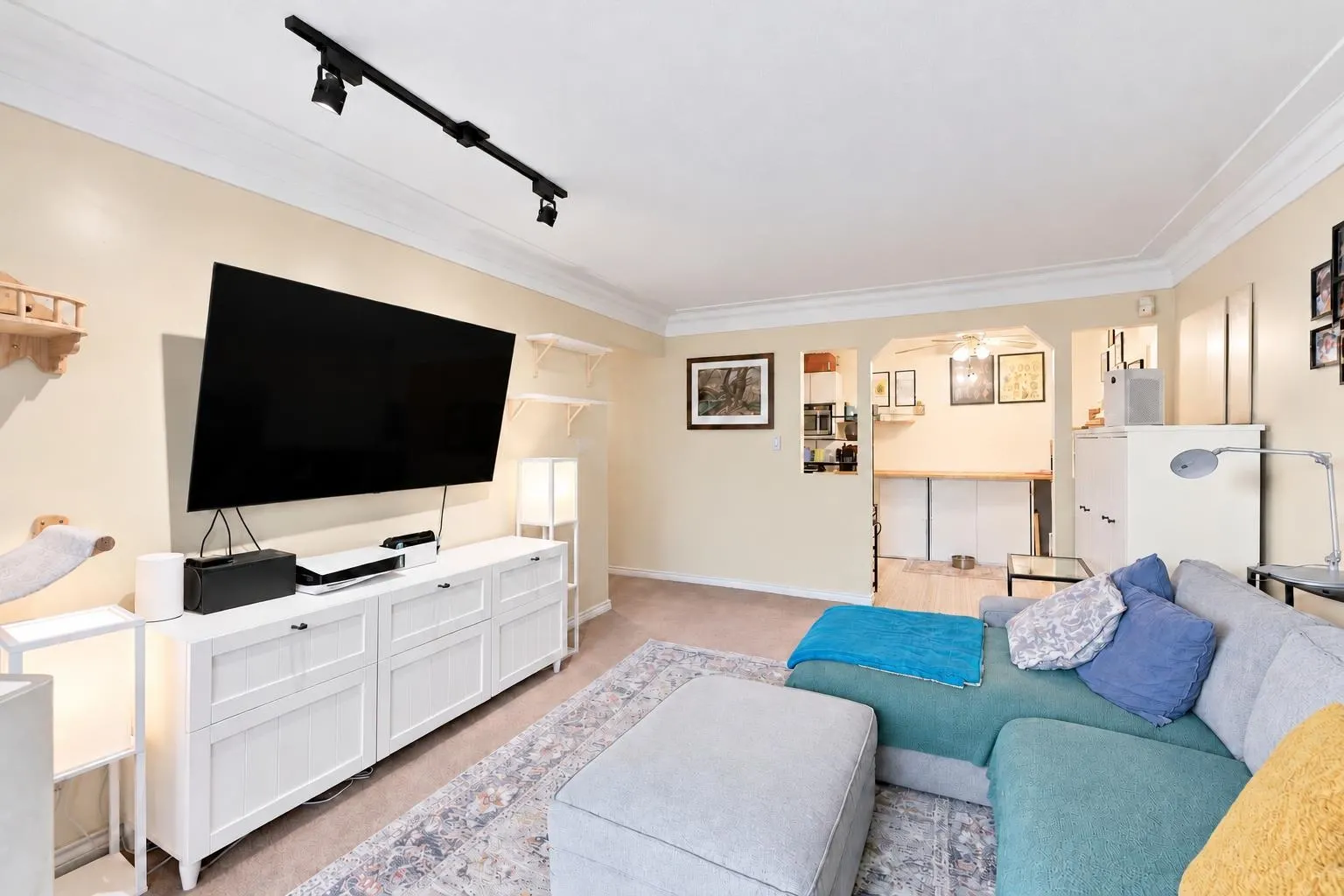 10438 148 Street #207